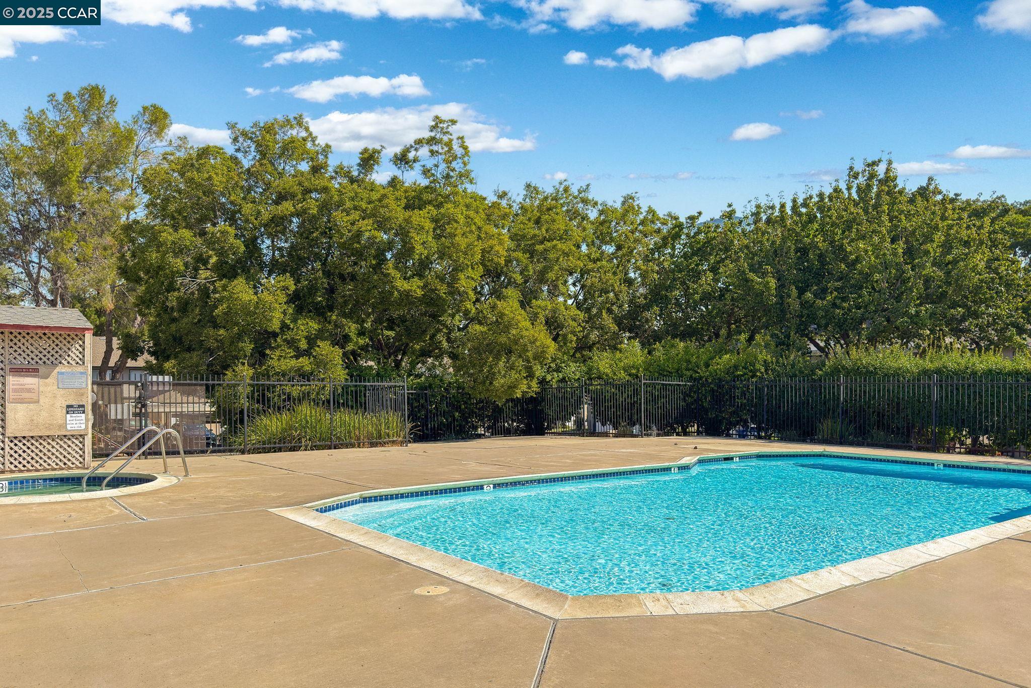 Detail Gallery Image 26 of 29 For 8 Lancaster Cir #118,  Bay Point,  CA 94565 - 2 Beds | 1 Baths