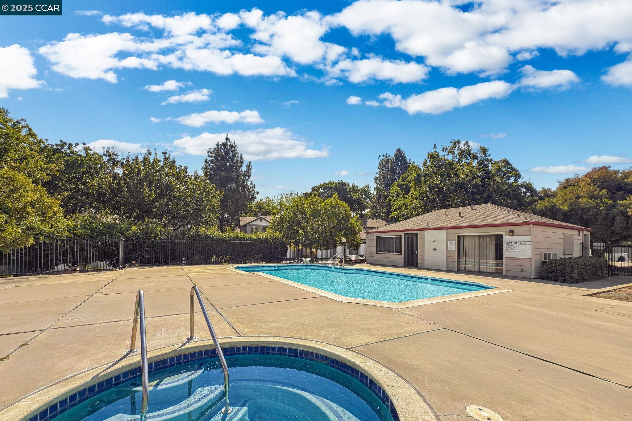Detail Gallery Image 27 of 29 For 8 Lancaster Cir #118,  Bay Point,  CA 94565 - 2 Beds | 1 Baths