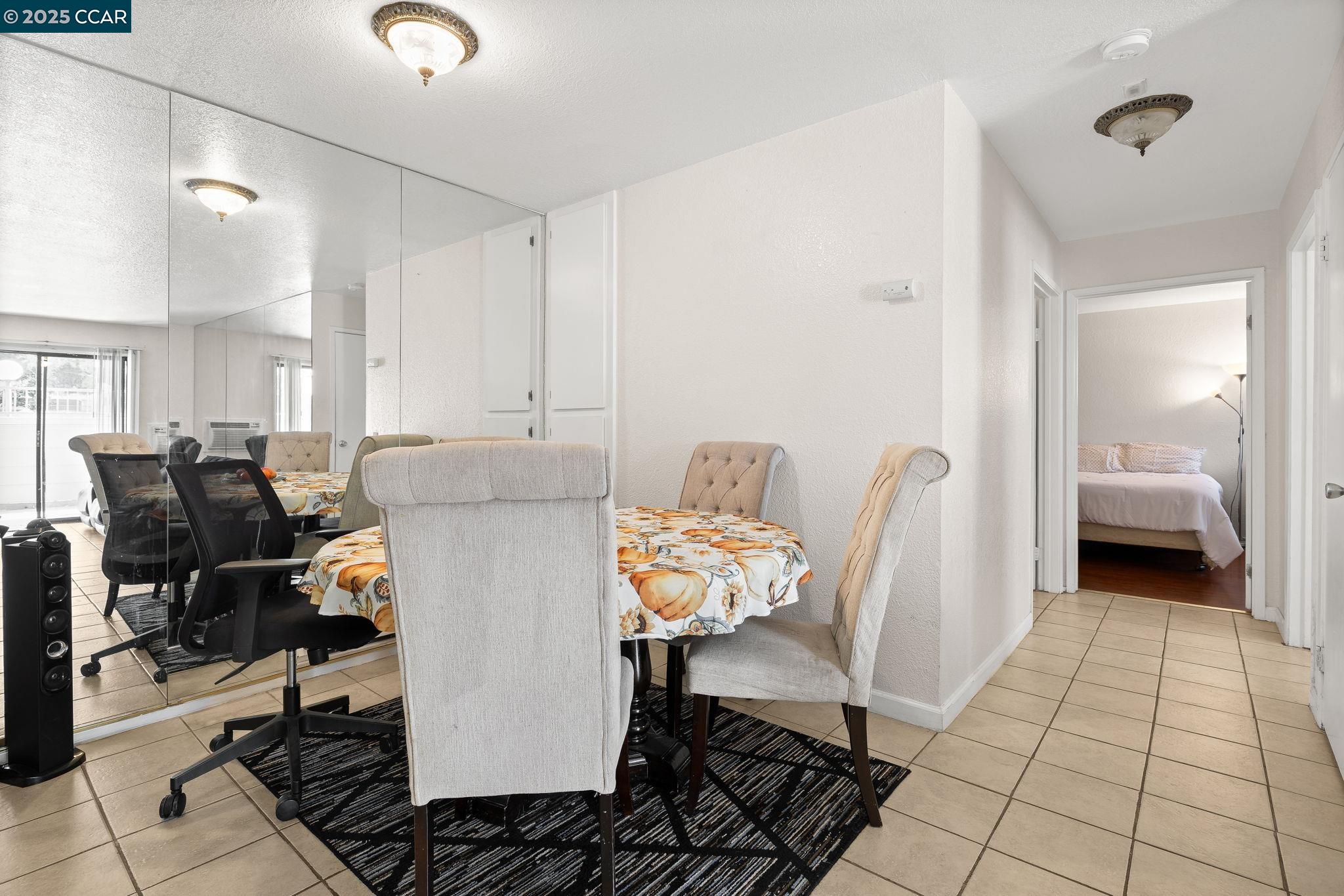 Detail Gallery Image 9 of 29 For 8 Lancaster Cir #118,  Bay Point,  CA 94565 - 2 Beds | 1 Baths