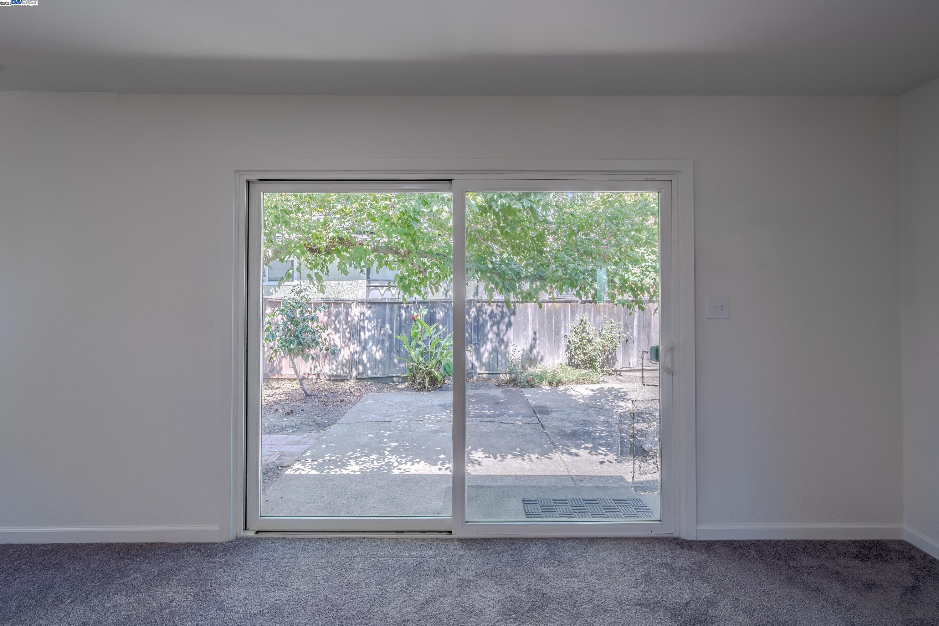 Detail Gallery Image 12 of 21 For 15083 Alexandria St, San Leandro,  CA 94579 - 2 Beds | 1 Baths