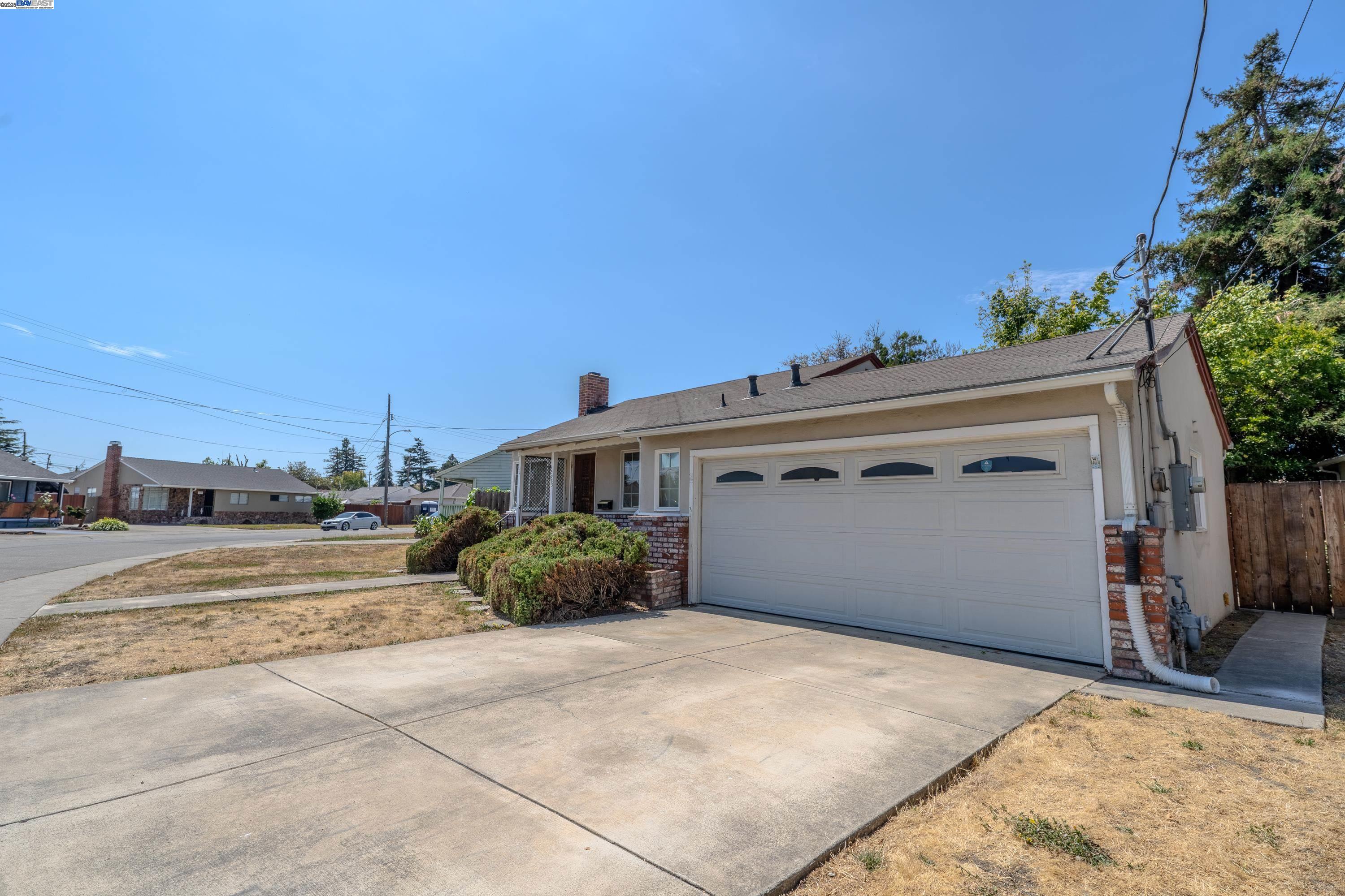 Detail Gallery Image 19 of 21 For 15083 Alexandria St, San Leandro,  CA 94579 - 2 Beds | 1 Baths