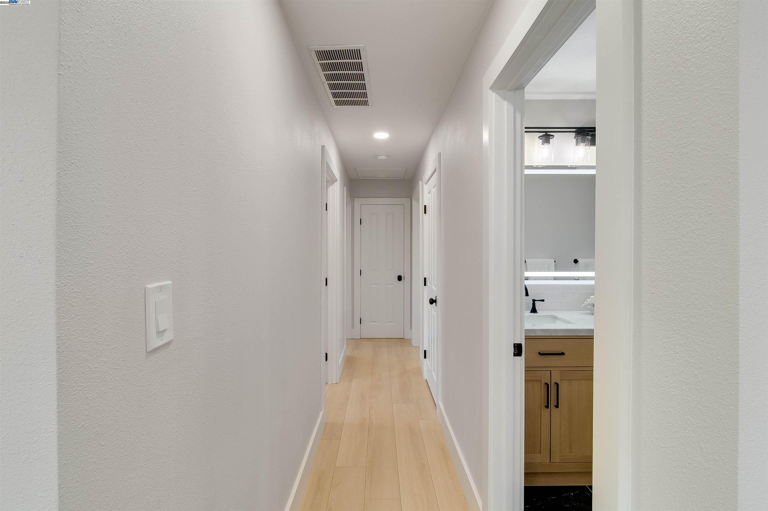 Detail Gallery Image 27 of 52 For 736 Adams Ave, Livermore,  CA 94550 - 3 Beds | 2 Baths