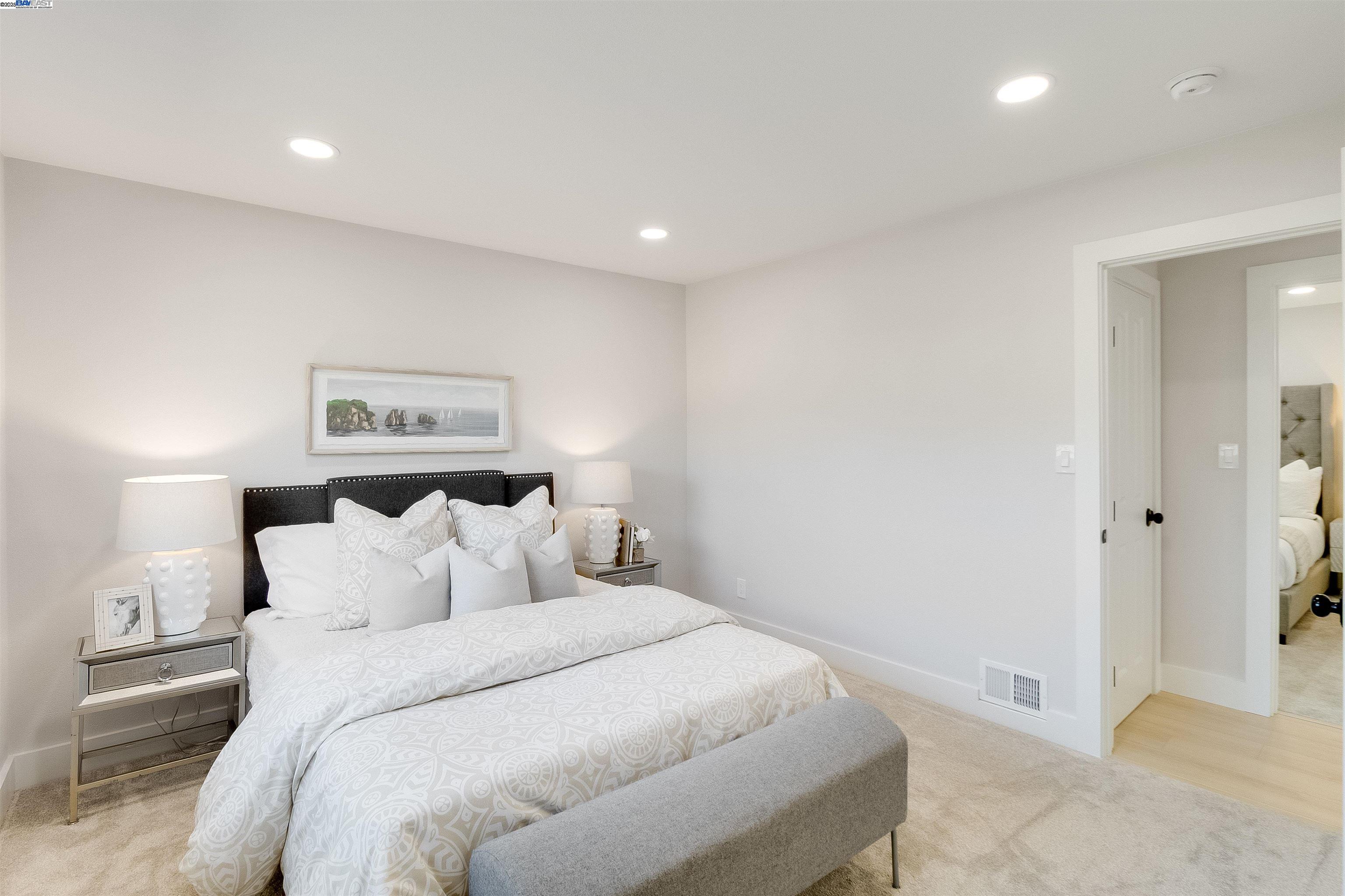 Detail Gallery Image 33 of 52 For 736 Adams Ave, Livermore,  CA 94550 - 3 Beds | 2 Baths