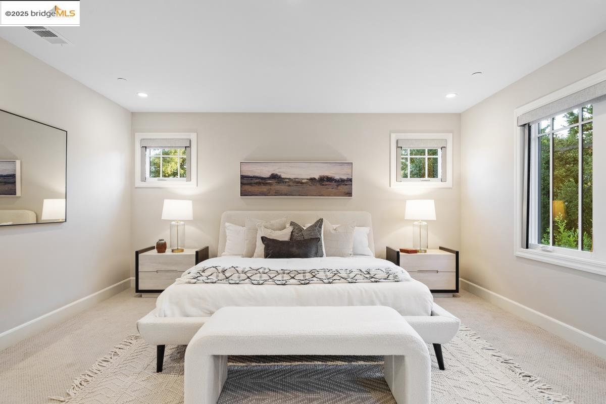 Detail Gallery Image 32 of 60 For 963 Grosvenor Place, Oakland,  CA 94610 - 4 Beds | 4 Baths