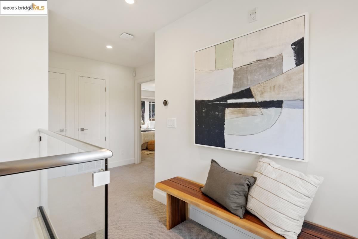Detail Gallery Image 40 of 60 For 963 Grosvenor Place, Oakland,  CA 94610 - 4 Beds | 4 Baths