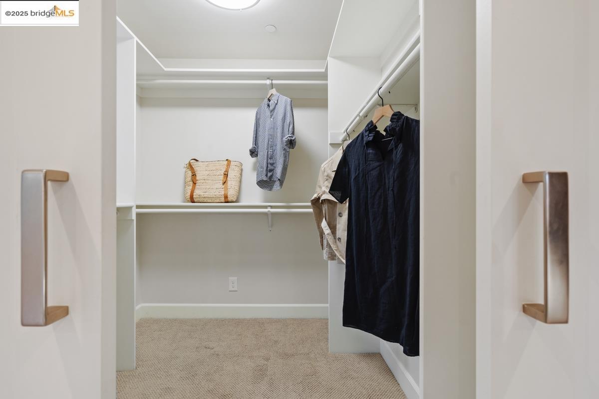 Detail Gallery Image 48 of 60 For 963 Grosvenor Place, Oakland,  CA 94610 - 4 Beds | 4 Baths