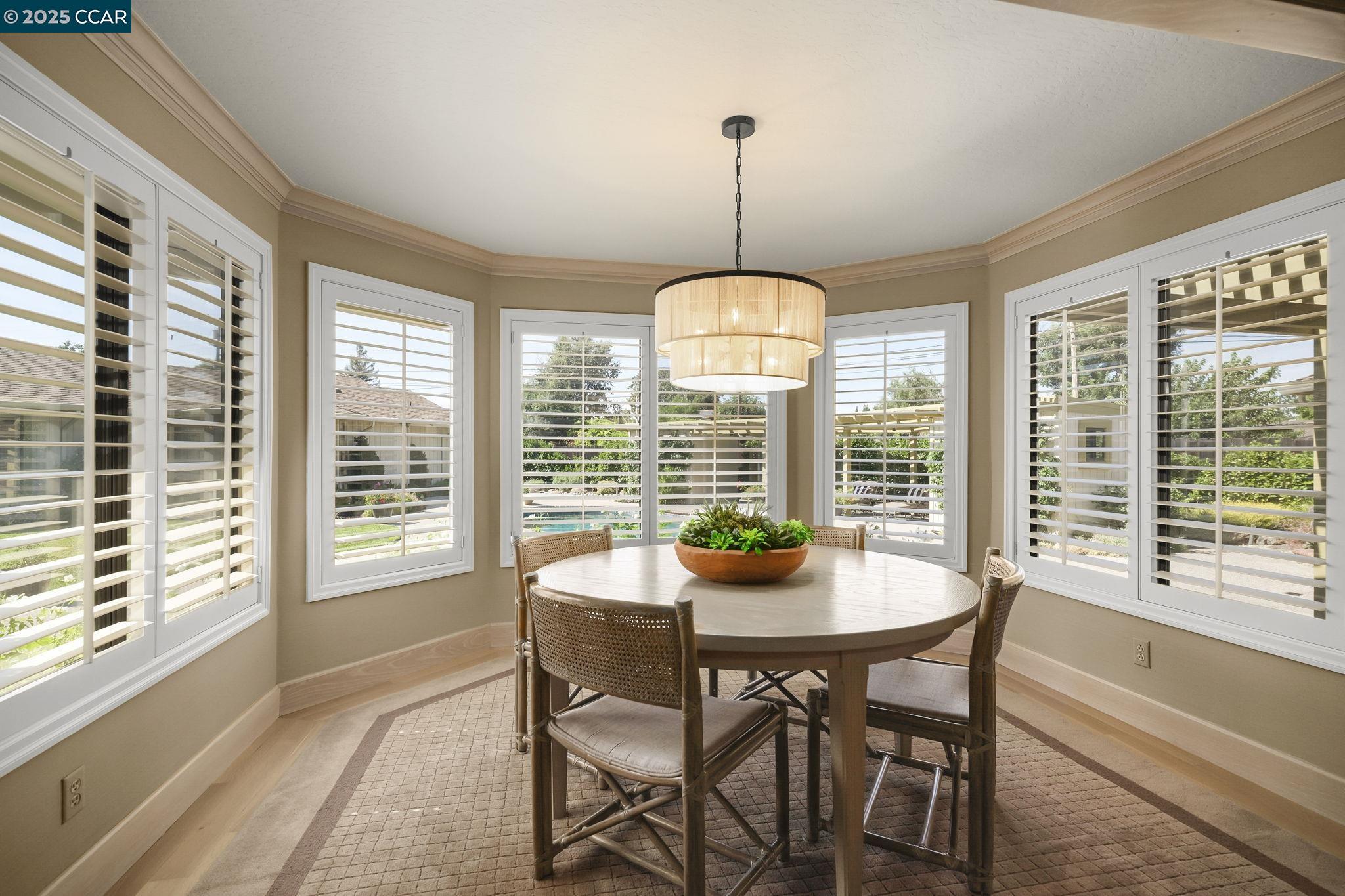 Detail Gallery Image 16 of 54 For 738 Mandarin Ln, Walnut Creek,  CA 94598 - 3 Beds | 3/1 Baths