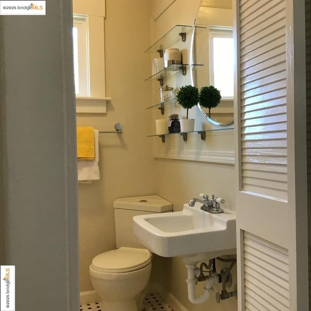 Detail Gallery Image 19 of 31 For 3712 Patterson Avenue, Oakland,  CA 94619 - 2 Beds | 1 Baths