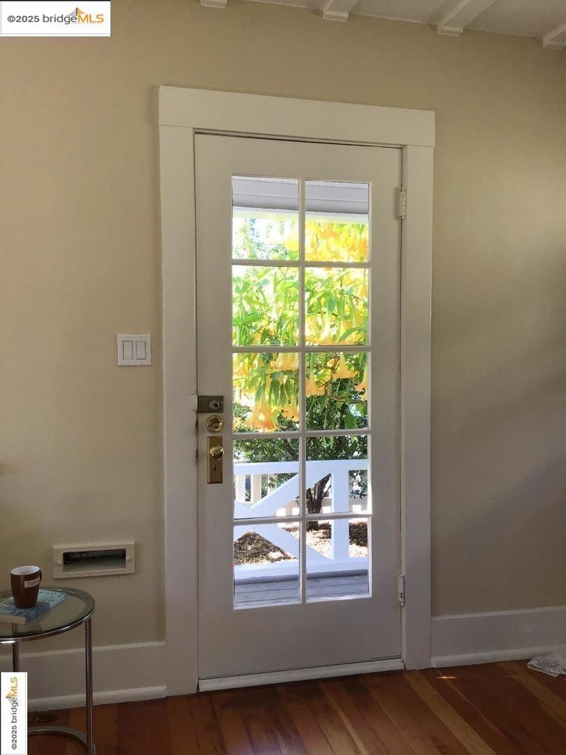 Detail Gallery Image 9 of 31 For 3712 Patterson Avenue, Oakland,  CA 94619 - 2 Beds | 1 Baths