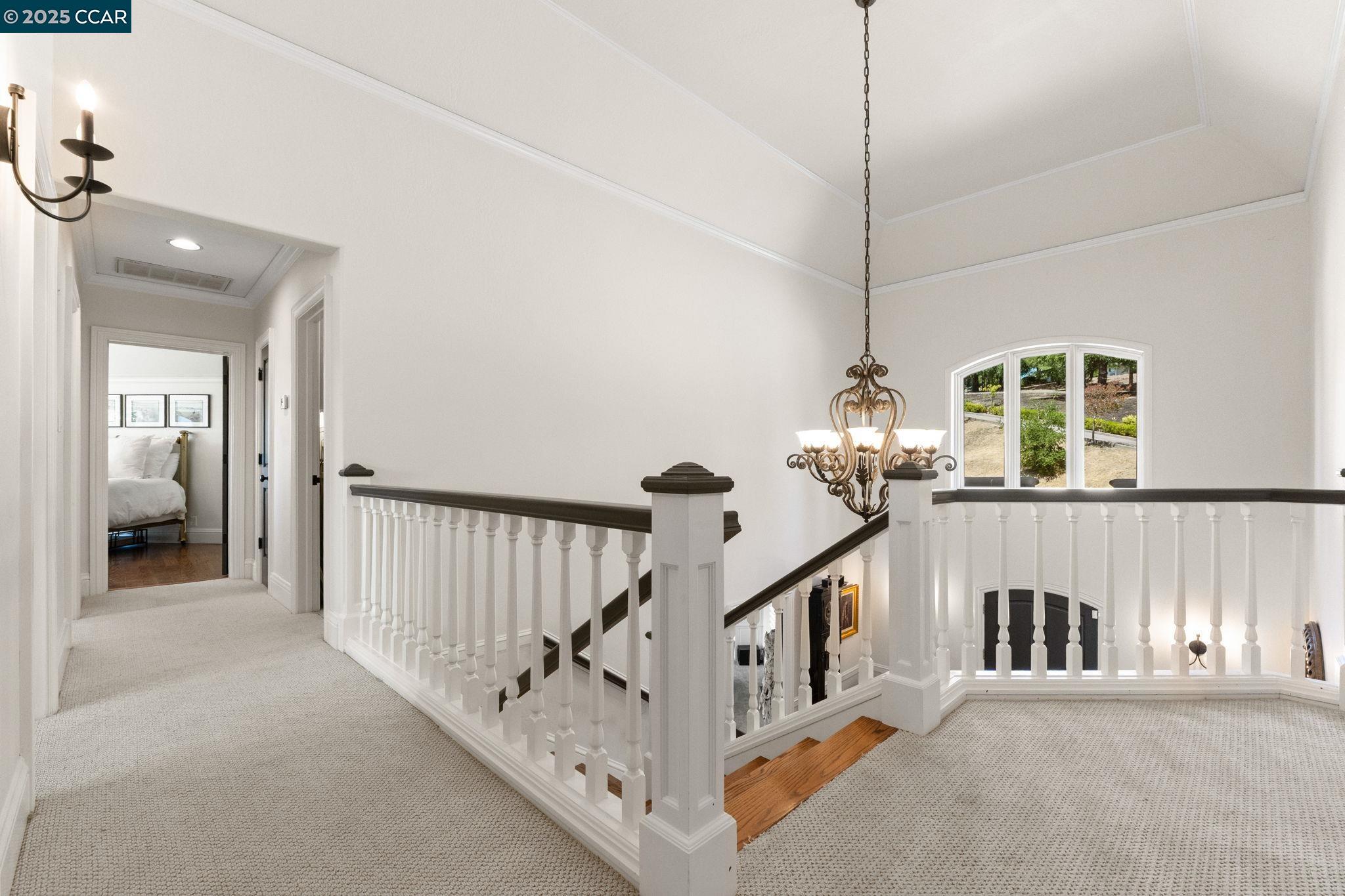 Detail Gallery Image 22 of 58 For 4860 Venner Rd, Martinez,  CA 94553 - 5 Beds | 3/1 Baths