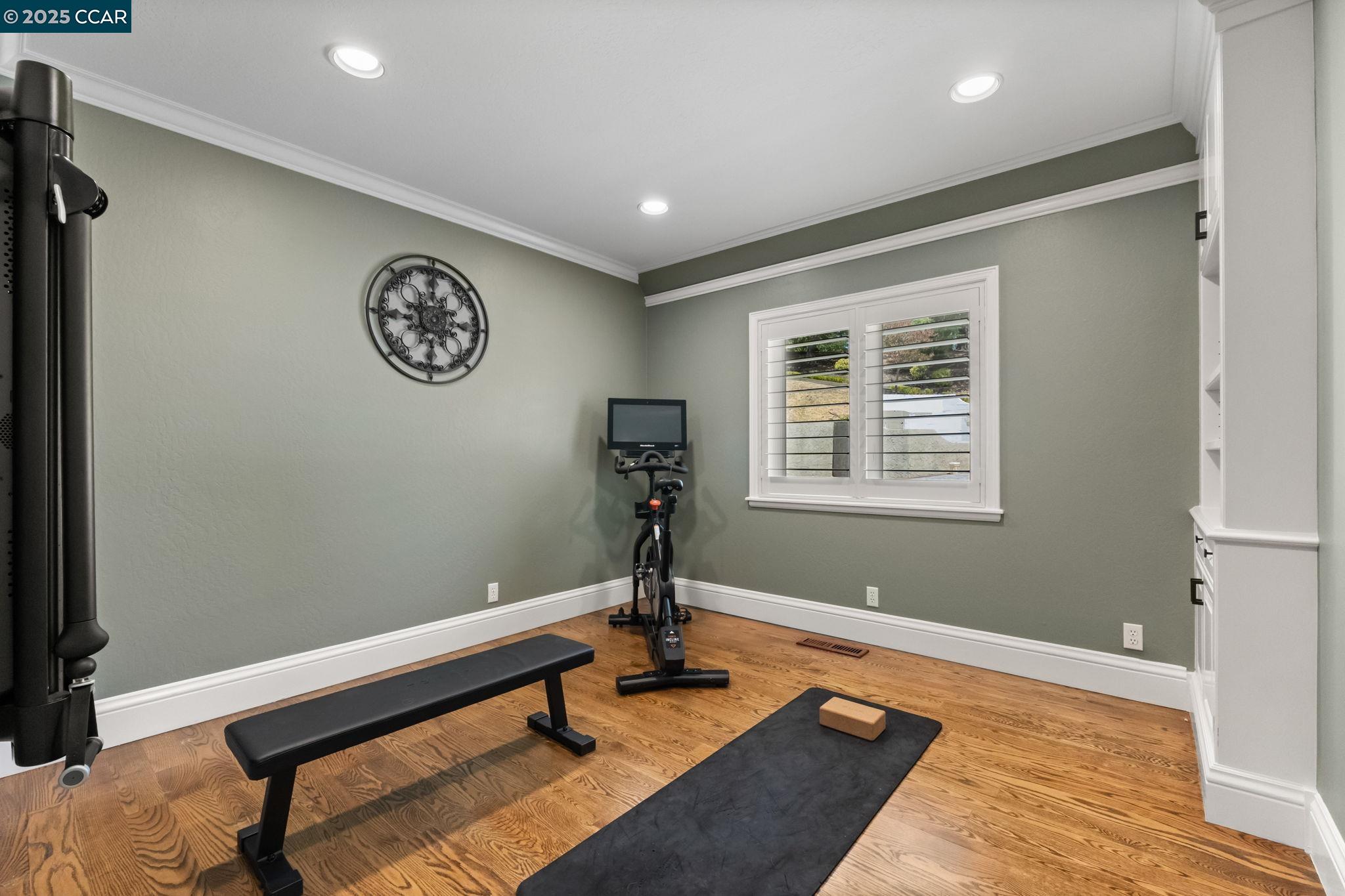 Detail Gallery Image 39 of 58 For 4860 Venner Rd, Martinez,  CA 94553 - 5 Beds | 3/1 Baths