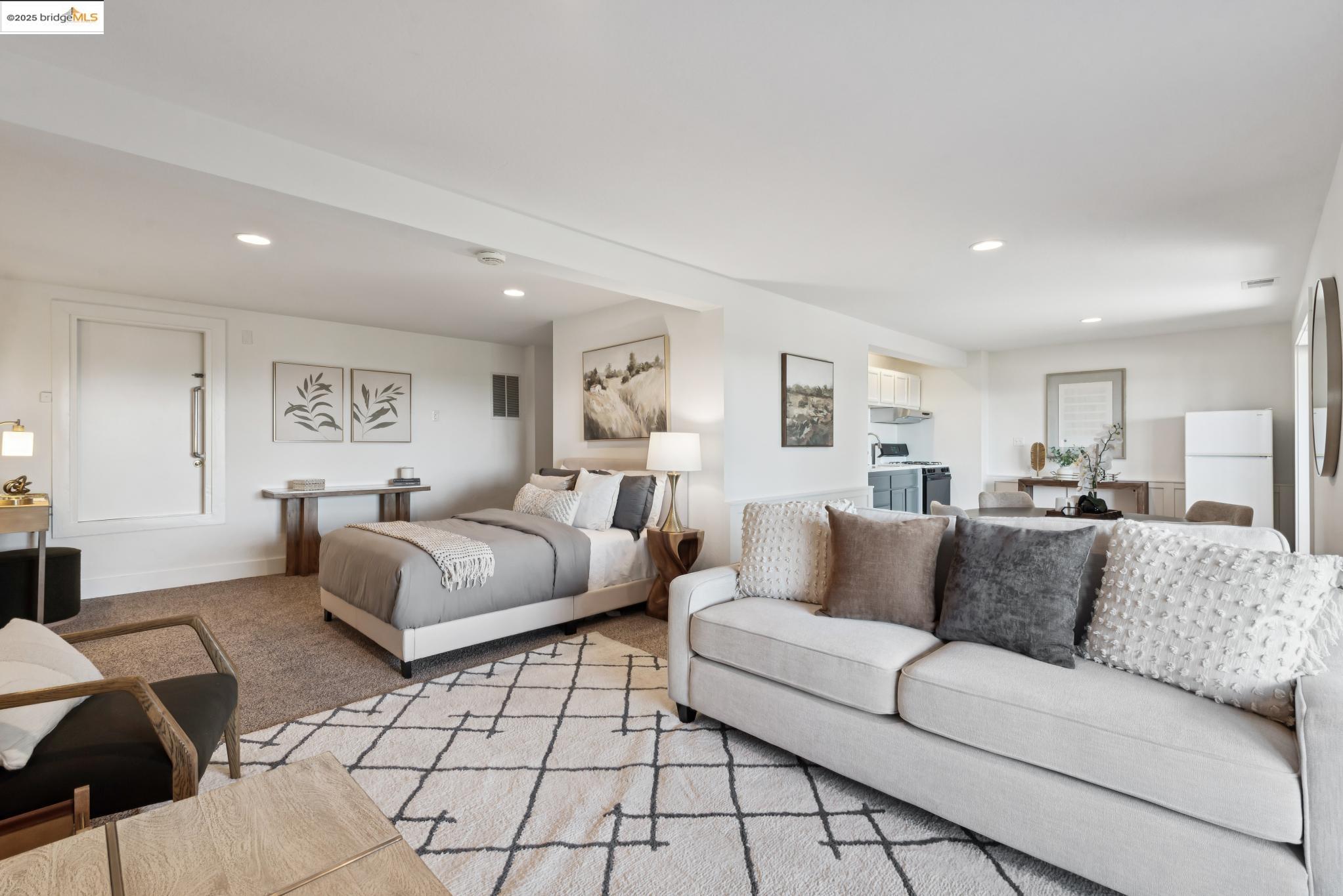 Detail Gallery Image 41 of 55 For 6189 Margarido Drive, Oakland,  CA 94618 - 3 Beds | 2/1 Baths