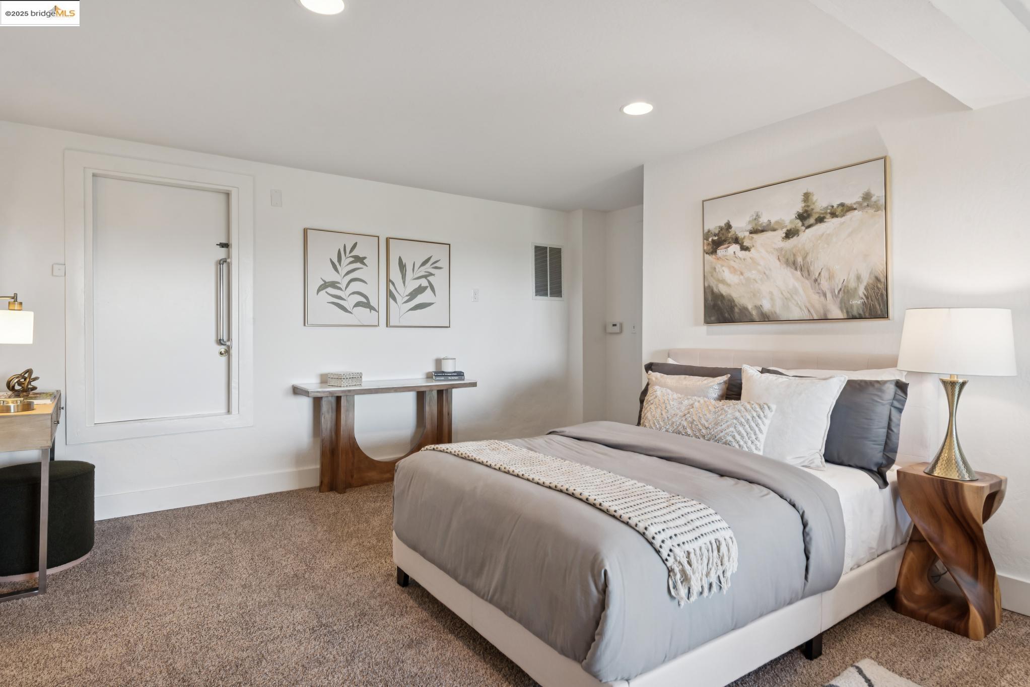 Detail Gallery Image 45 of 55 For 6189 Margarido Drive, Oakland,  CA 94618 - 3 Beds | 2/1 Baths