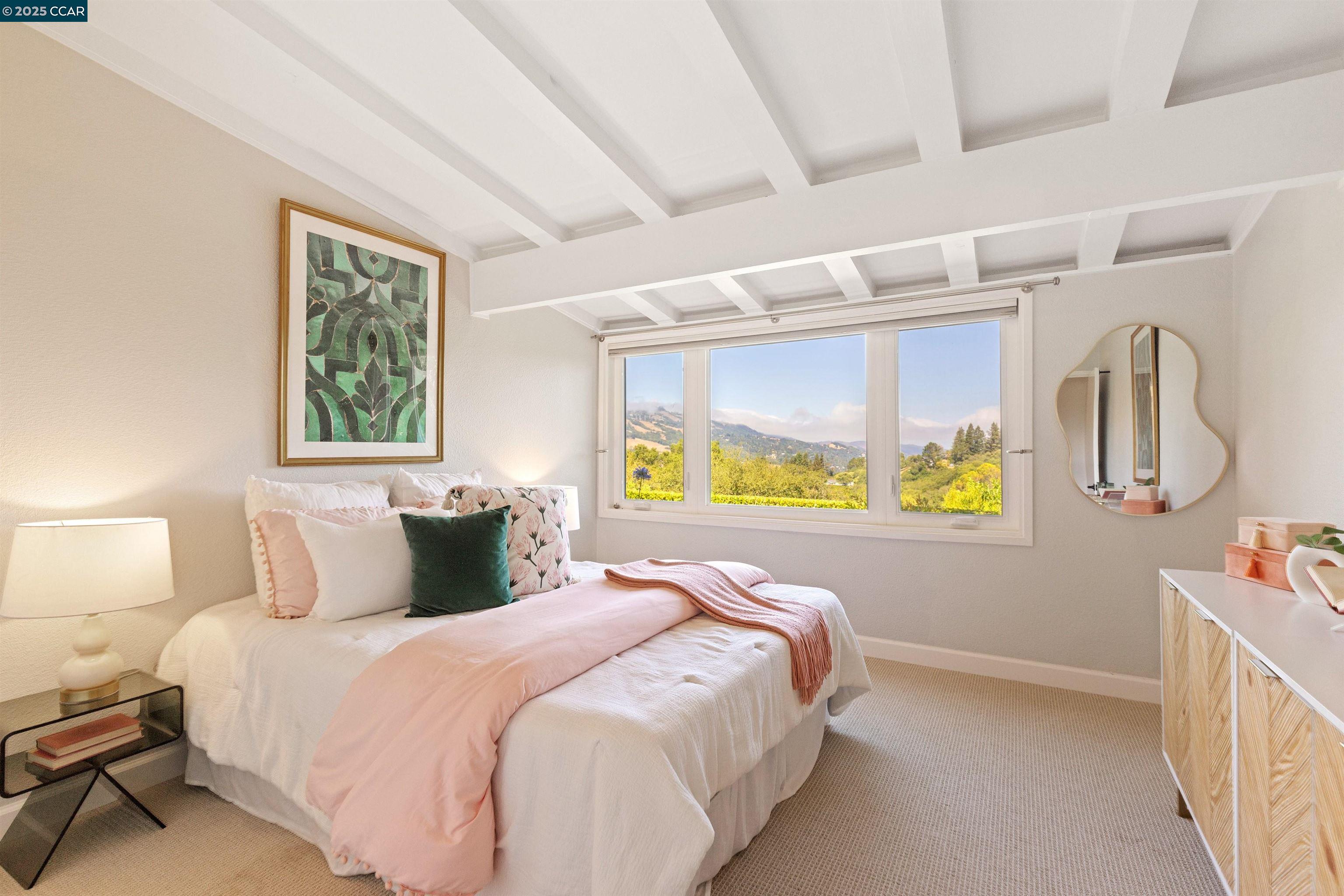 Detail Gallery Image 28 of 47 For 117 Estates Dr, Orinda,  CA 94563 - 4 Beds | 2 Baths