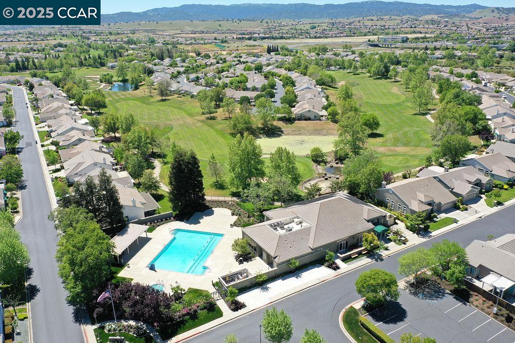 Detail Gallery Image 37 of 39 For 1680 Roxbury Way, Brentwood,  CA 94513 - 2 Beds | 2 Baths