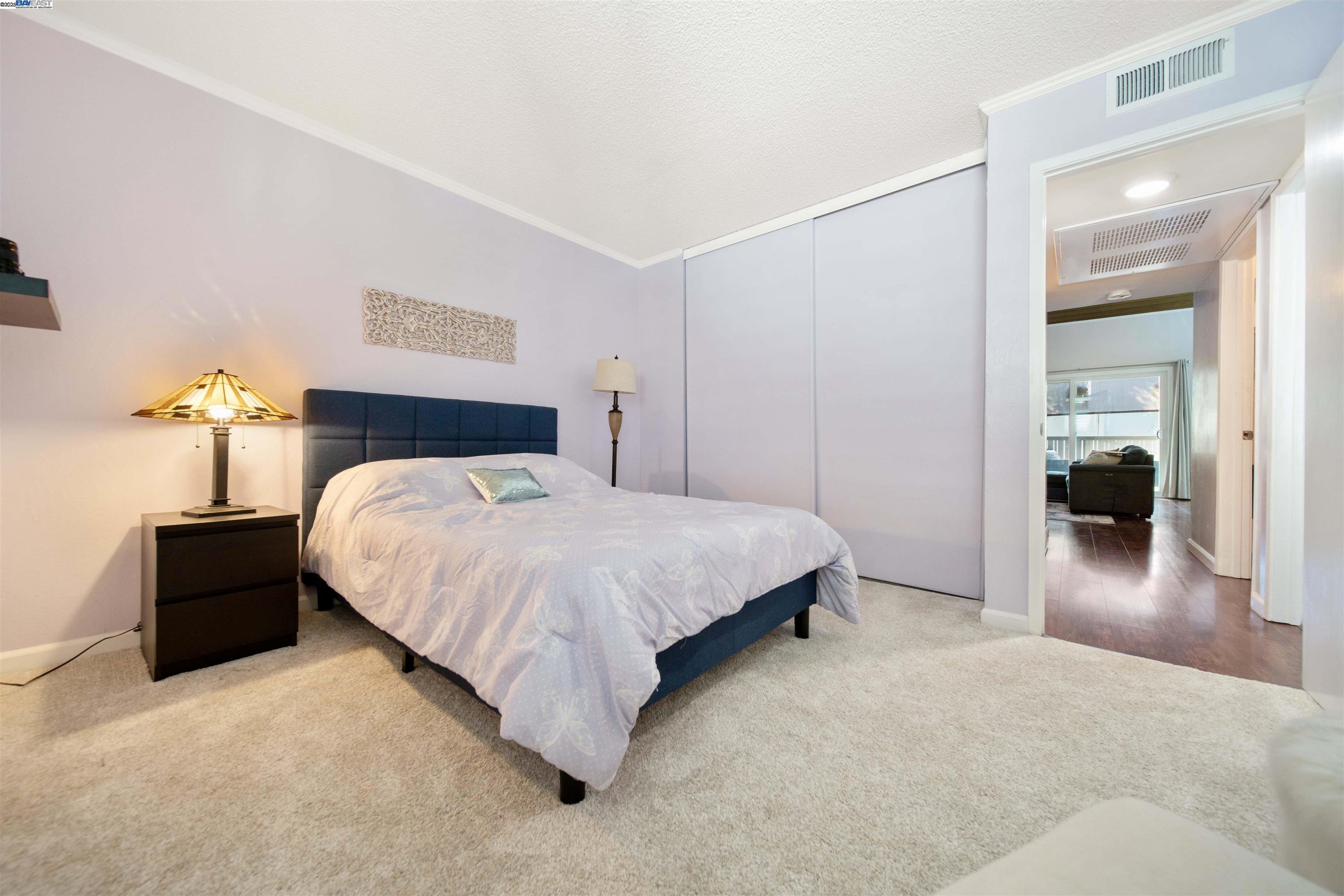 Detail Gallery Image 20 of 30 For 2716 Oak Rd #111,  Walnut Creek,  CA 94597 - 2 Beds | 1 Baths