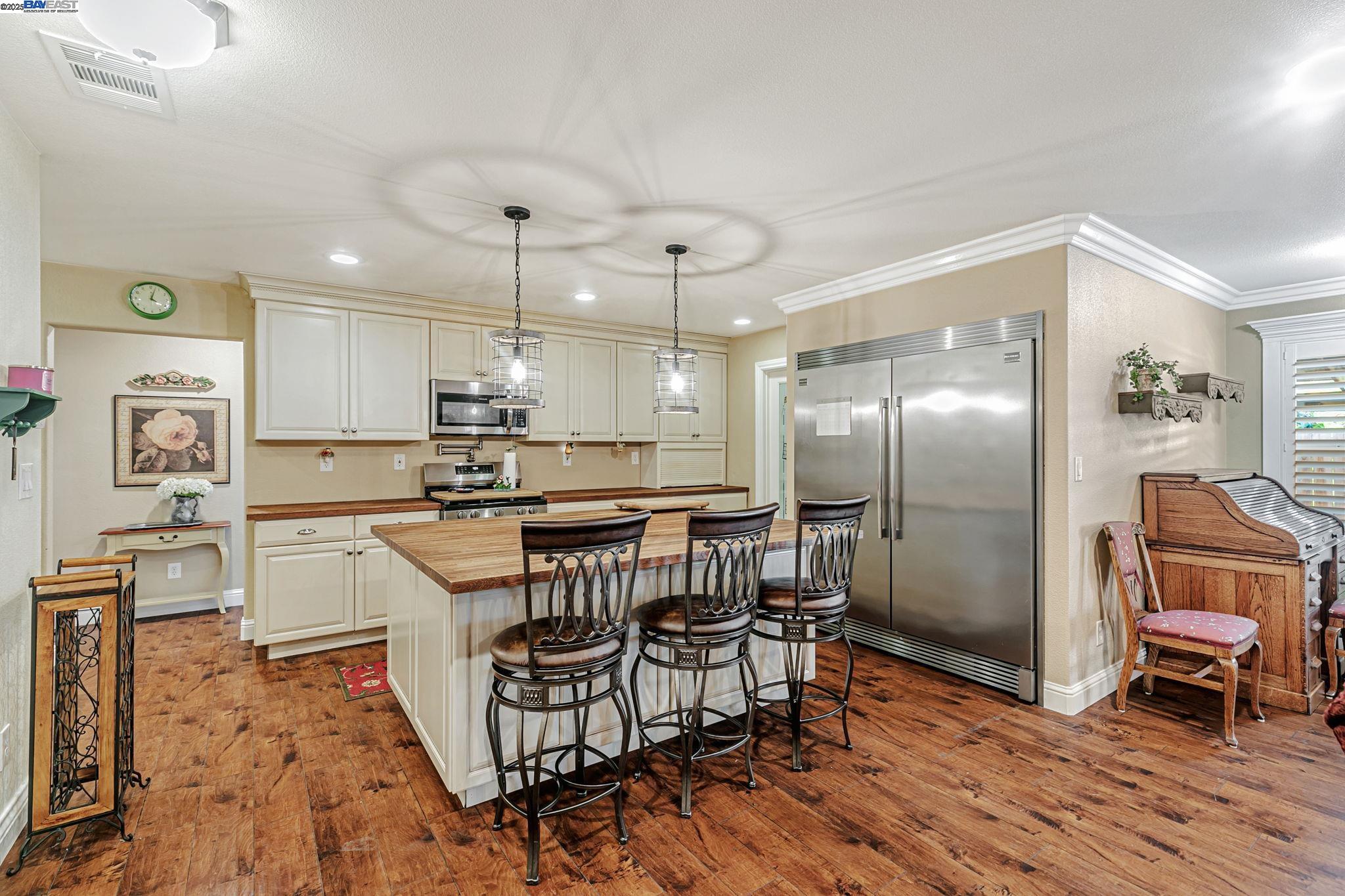 Detail Gallery Image 12 of 52 For 337 I St, Fremont,  CA 94536 - – Beds | – Baths