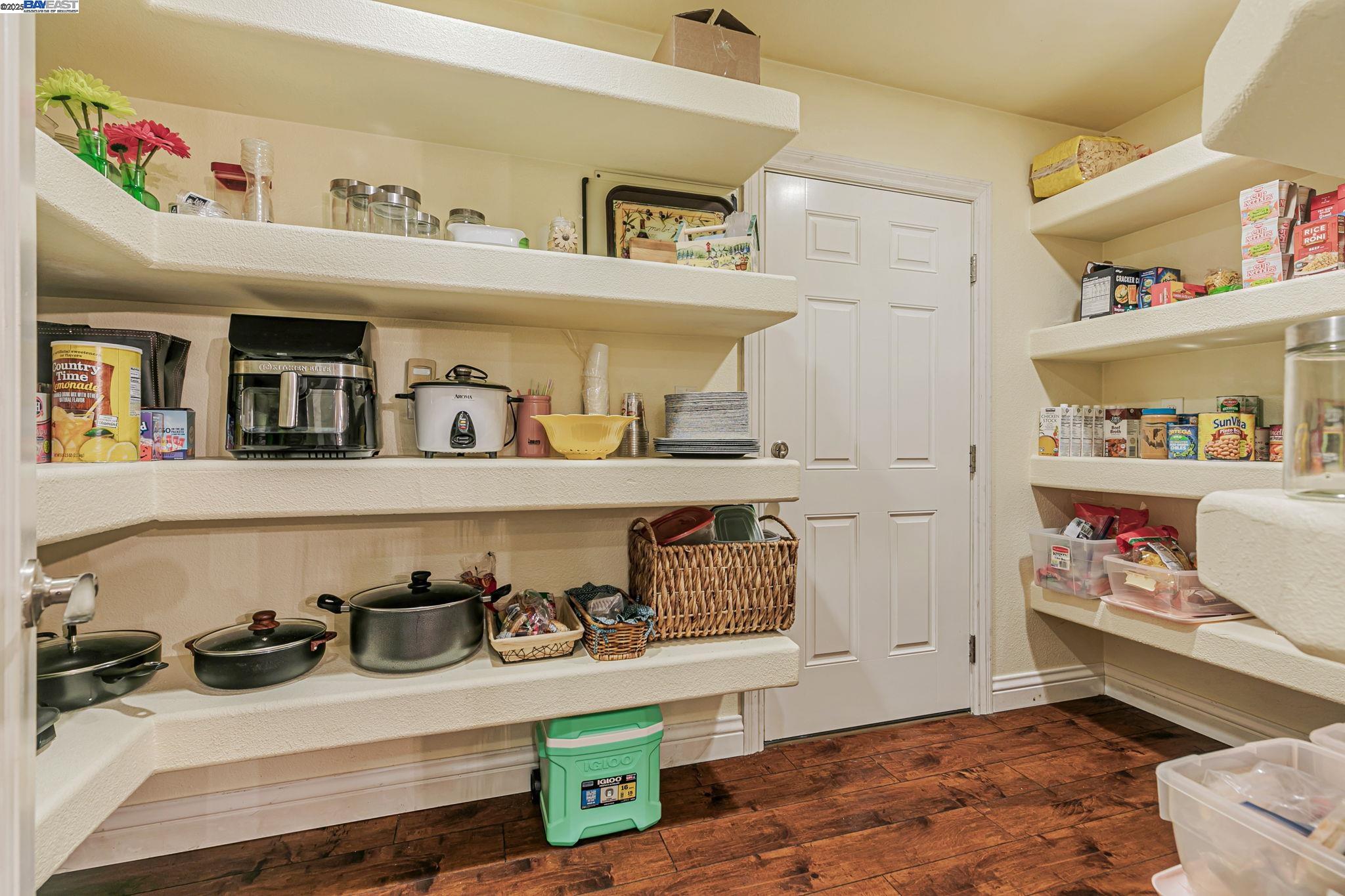 Detail Gallery Image 17 of 52 For 337 I St, Fremont,  CA 94536 - – Beds | – Baths