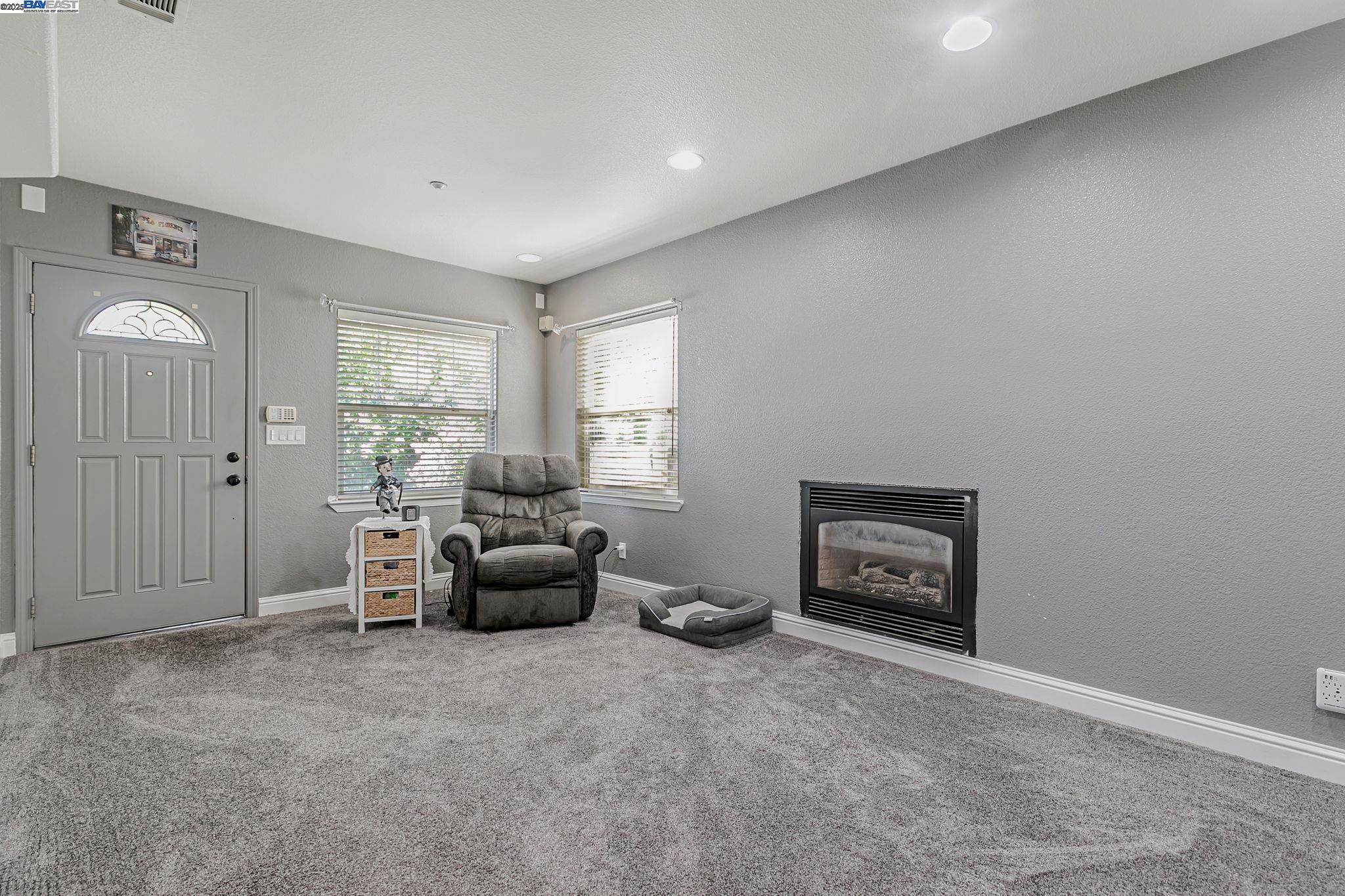 Detail Gallery Image 25 of 52 For 337 I St, Fremont,  CA 94536 - – Beds | – Baths