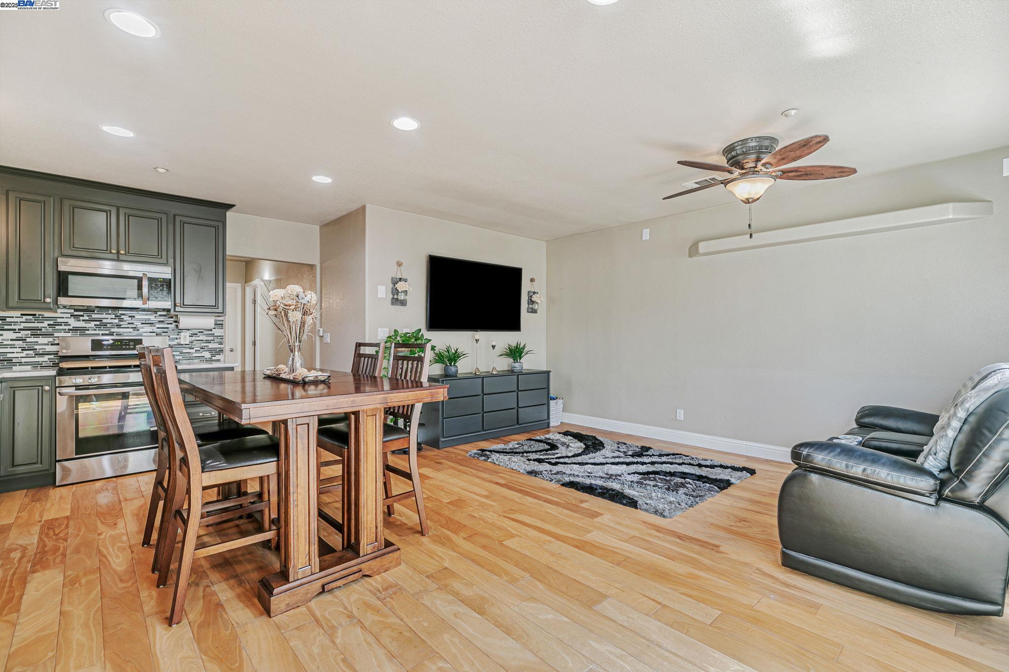 Detail Gallery Image 29 of 52 For 337 I St, Fremont,  CA 94536 - – Beds | – Baths