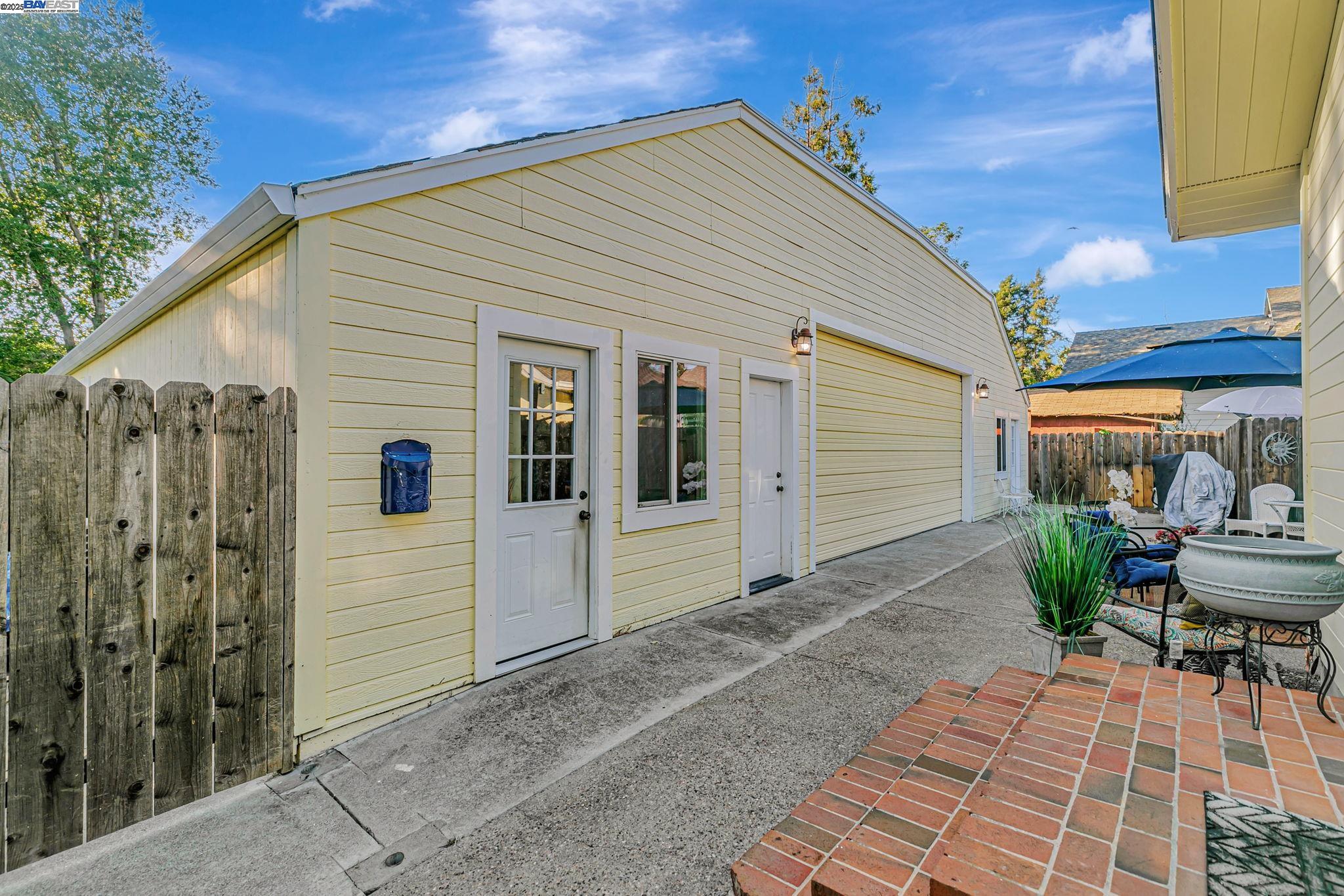 Detail Gallery Image 43 of 52 For 337 I St, Fremont,  CA 94536 - – Beds | – Baths