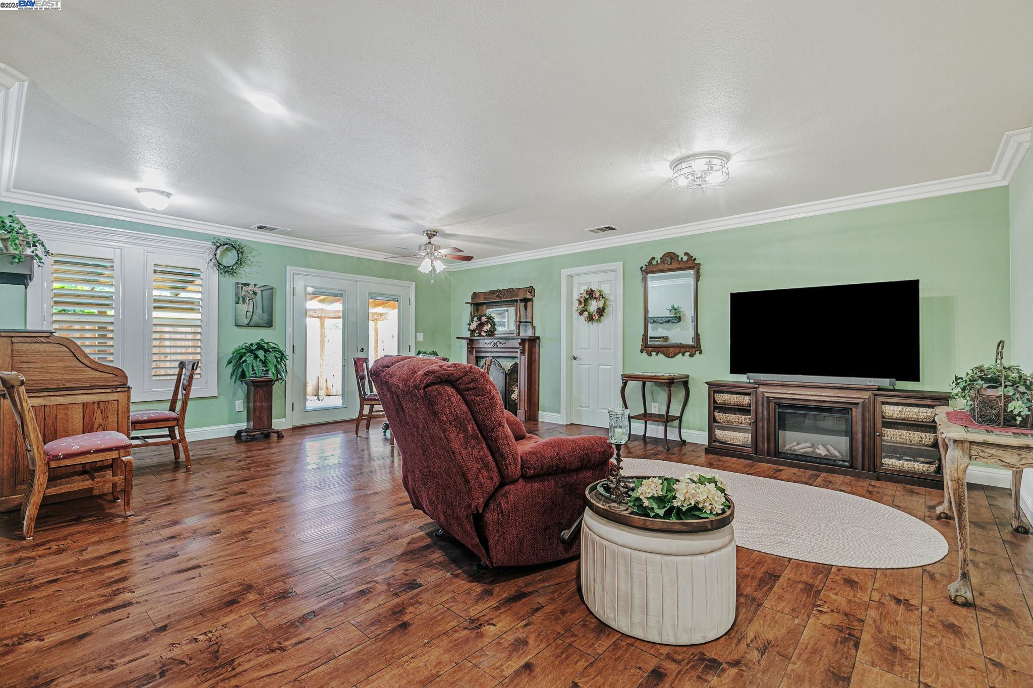 Detail Gallery Image 10 of 52 For 337 I St, Fremont,  CA 94536 - – Beds | – Baths