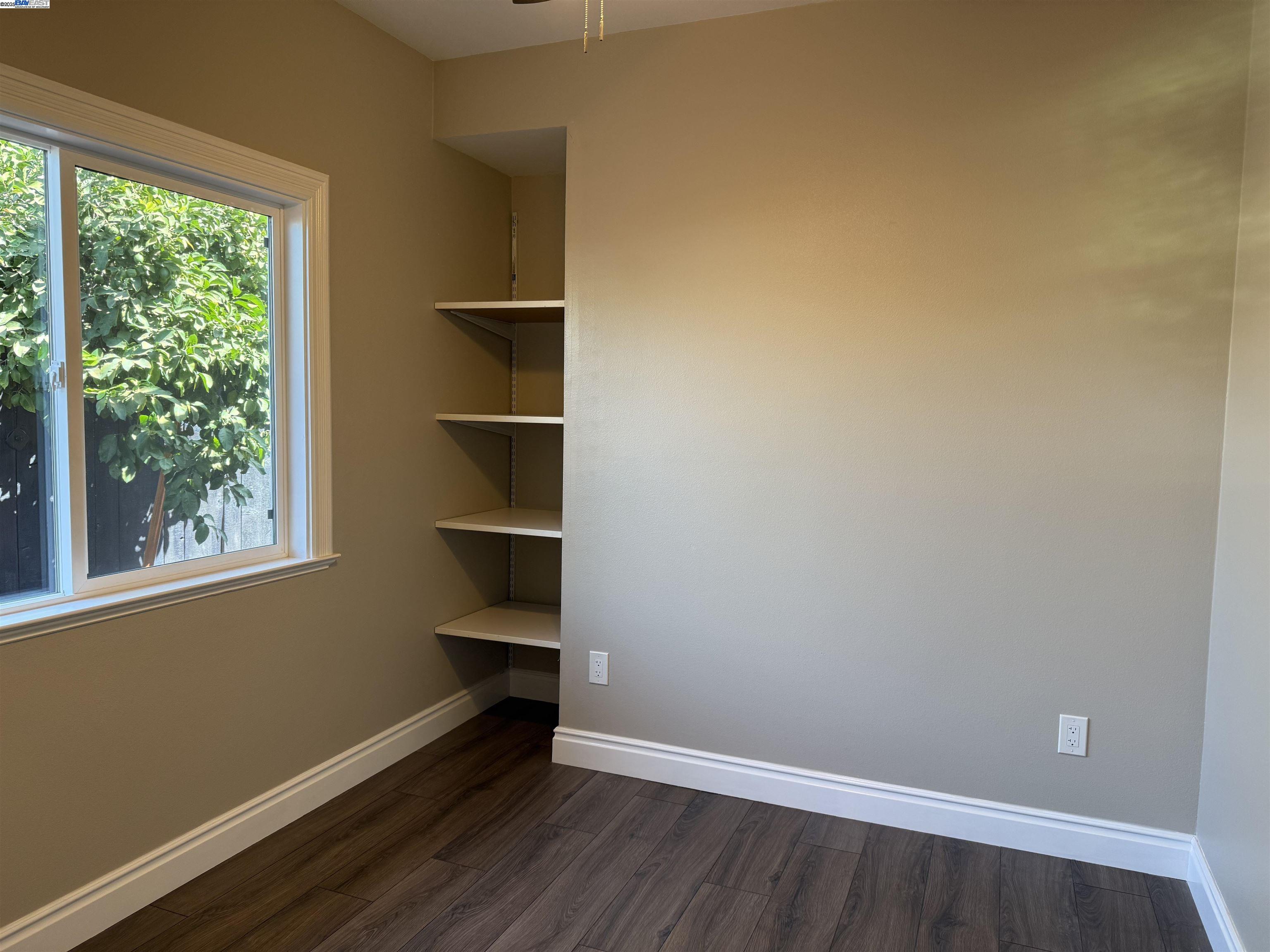 Detail Gallery Image 15 of 27 For 130 Mcgregor St, Merced,  CA 95341 - 4 Beds | 2/1 Baths