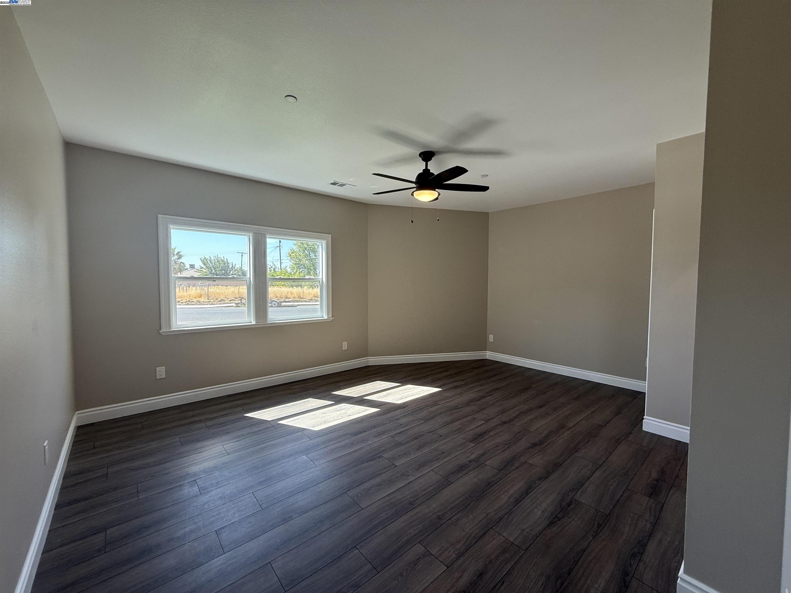 Detail Gallery Image 9 of 27 For 130 Mcgregor St, Merced,  CA 95341 - 4 Beds | 2/1 Baths