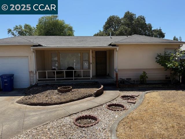 Detail Gallery Image 3 of 19 For 4044 Chestnut Ave, Concord,  CA 94519 - 3 Beds | 2 Baths