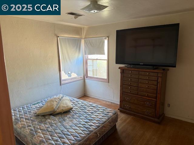 Detail Gallery Image 9 of 19 For 4044 Chestnut Ave, Concord,  CA 94519 - 3 Beds | 2 Baths