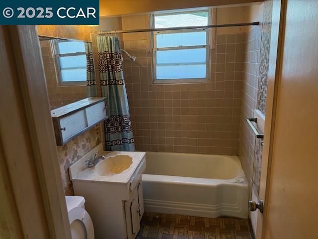 Detail Gallery Image 10 of 19 For 4044 Chestnut Ave, Concord,  CA 94519 - 3 Beds | 2 Baths