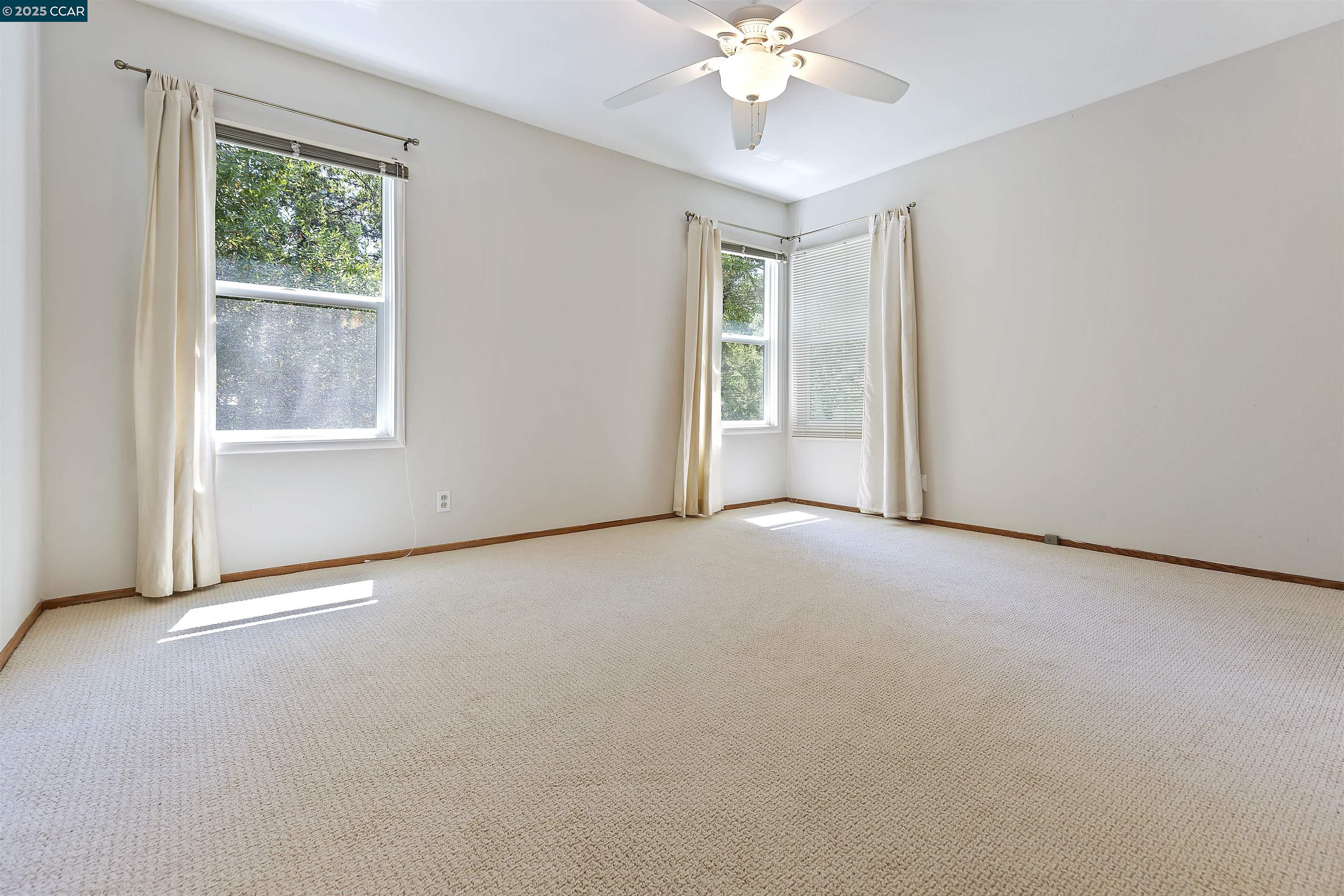 Detail Gallery Image 13 of 25 For 15 Los Amigos, Orinda,  CA 94563 - 3 Beds | 2 Baths