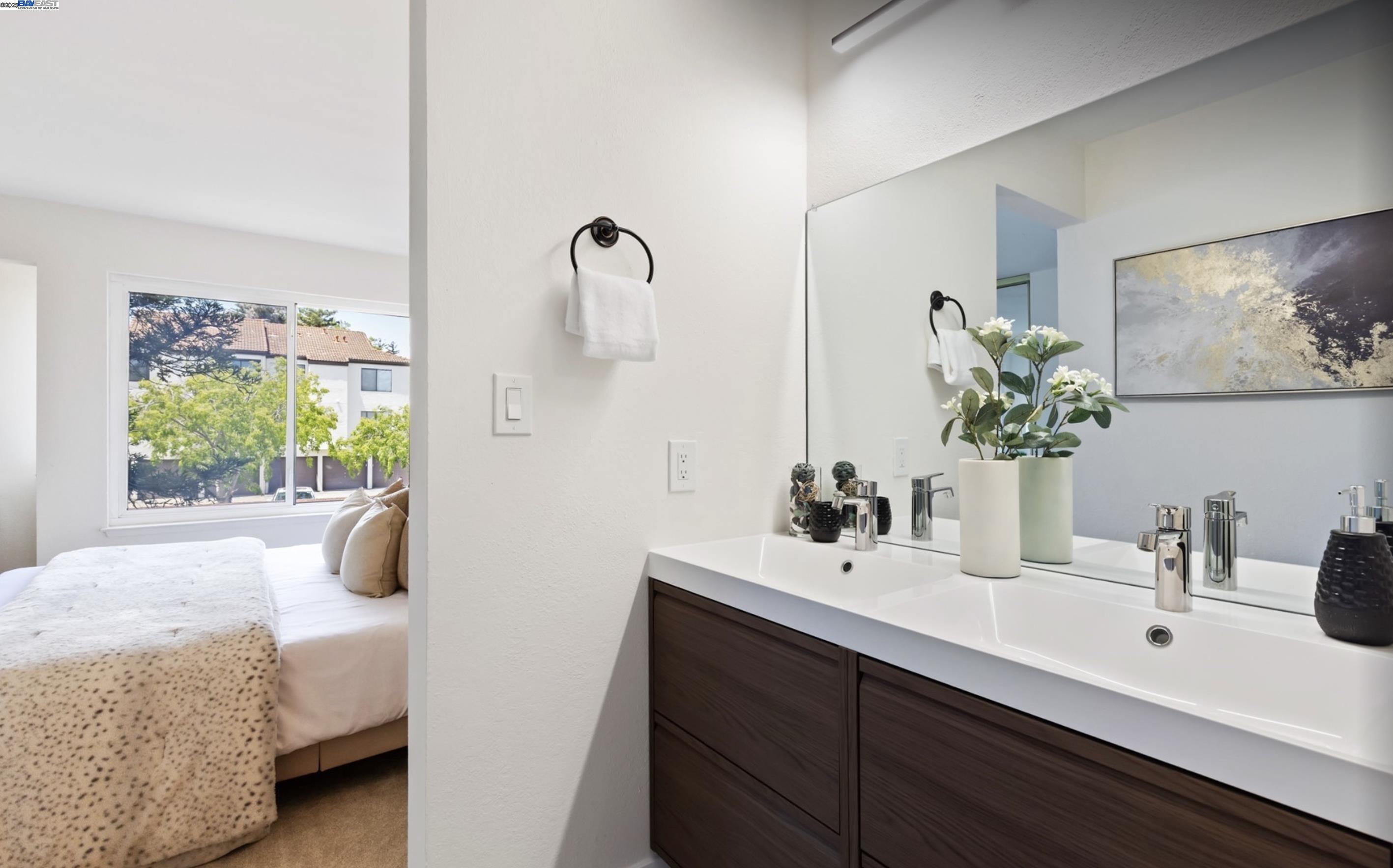 Detail Gallery Image 15 of 36 For 21062 Gary Dr #313,  Hayward,  CA 94546 - 2 Beds | 2 Baths