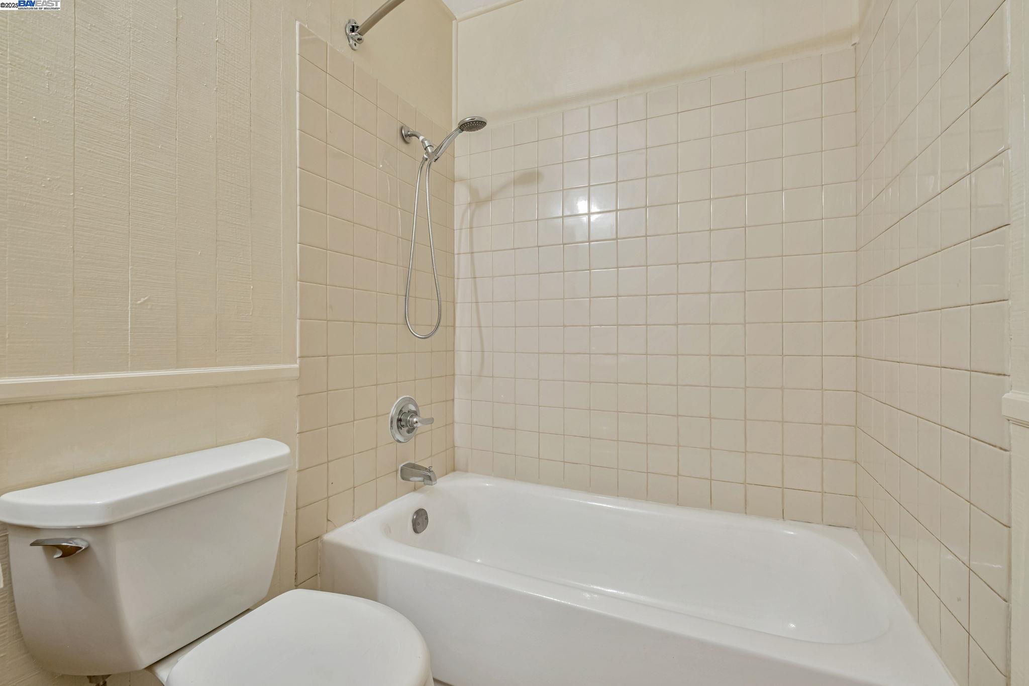 Detail Gallery Image 25 of 28 For 2141 Swan Ct, Union City,  CA 94587 - 2 Beds | 1 Baths