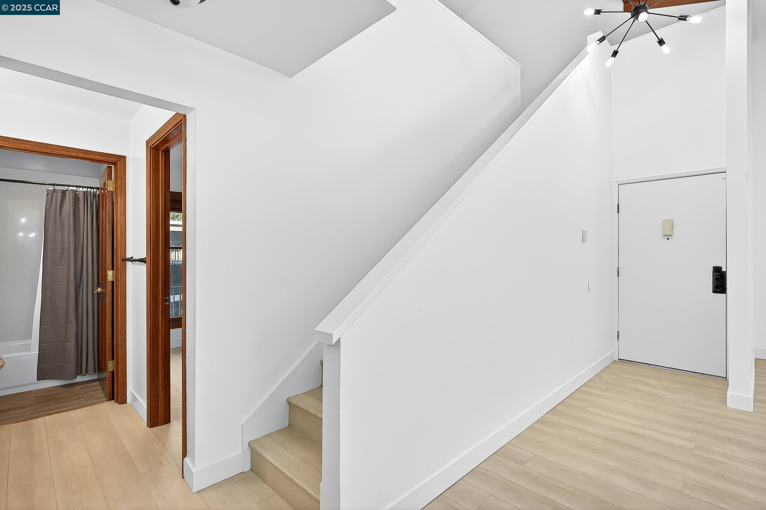 Detail Gallery Image 12 of 50 For 2079 Ascot Dr #240,  Moraga,  CA 94556 - 2 Beds | 2 Baths
