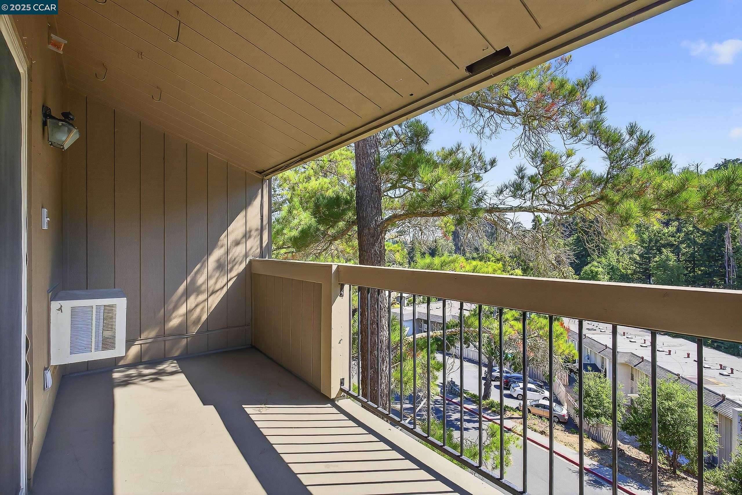 Detail Gallery Image 37 of 50 For 2079 Ascot Dr #240,  Moraga,  CA 94556 - 2 Beds | 2 Baths