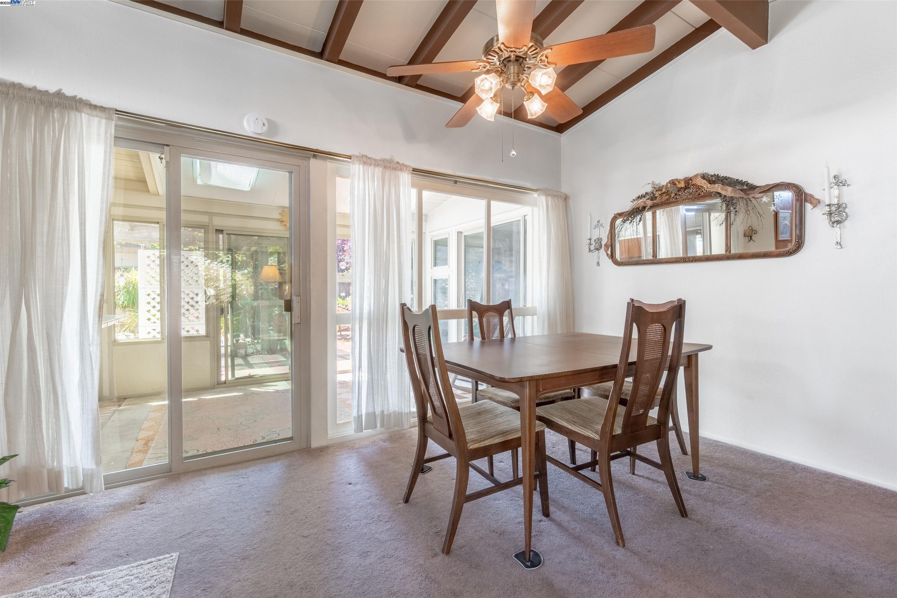 Detail Gallery Image 9 of 38 For 24757 Pear St, Hayward,  CA 94545 - 3 Beds | 2 Baths