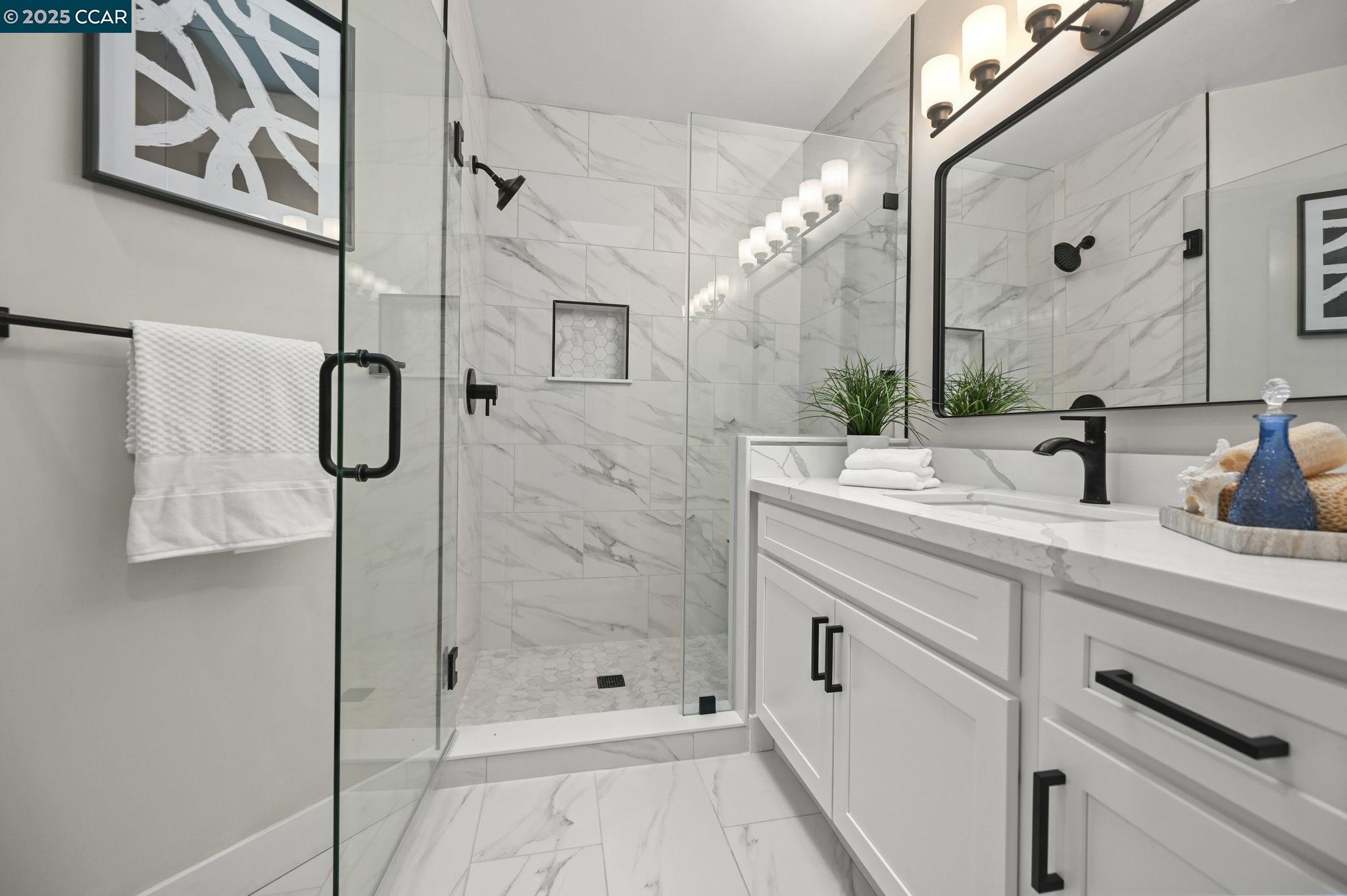 Detail Gallery Image 16 of 41 For 1433 Oakmont Dr #4,  Walnut Creek,  CA 94595 - 2 Beds | 2 Baths