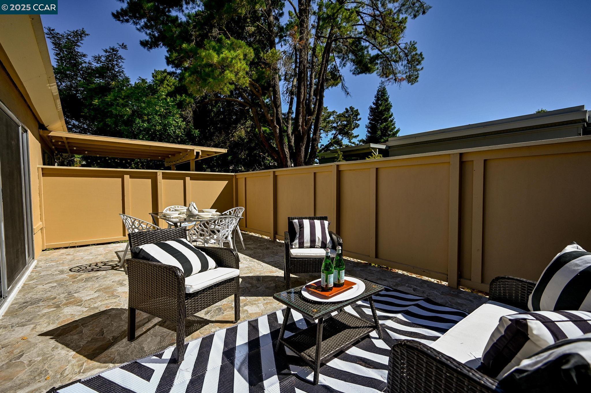 Detail Gallery Image 20 of 41 For 1433 Oakmont Dr #4,  Walnut Creek,  CA 94595 - 2 Beds | 2 Baths