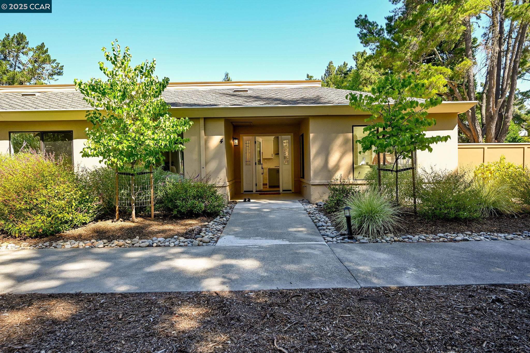 Detail Gallery Image 22 of 41 For 1433 Oakmont Dr #4,  Walnut Creek,  CA 94595 - 2 Beds | 2 Baths