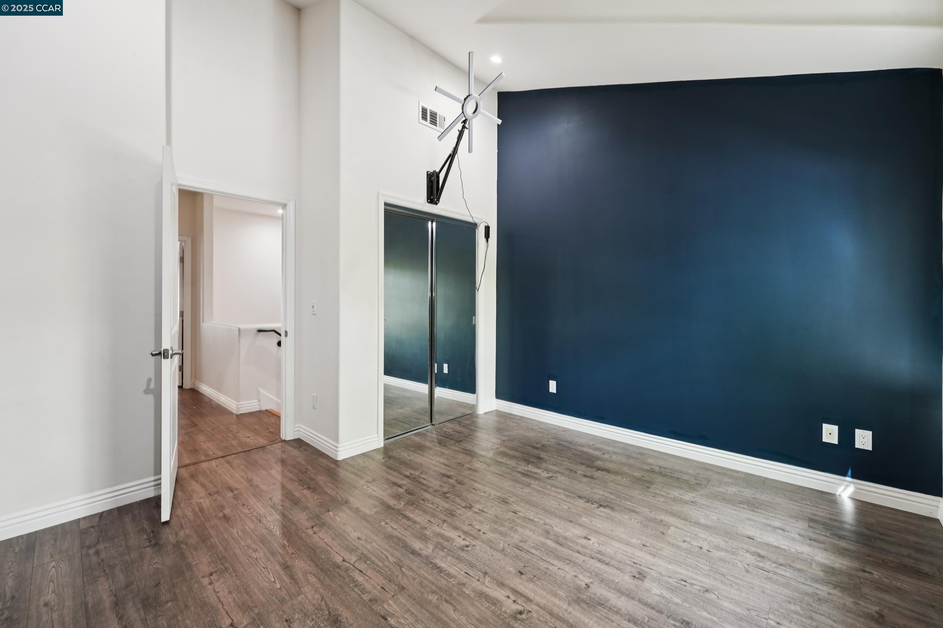 Photo #16: 41109807 Listing: Photo #16