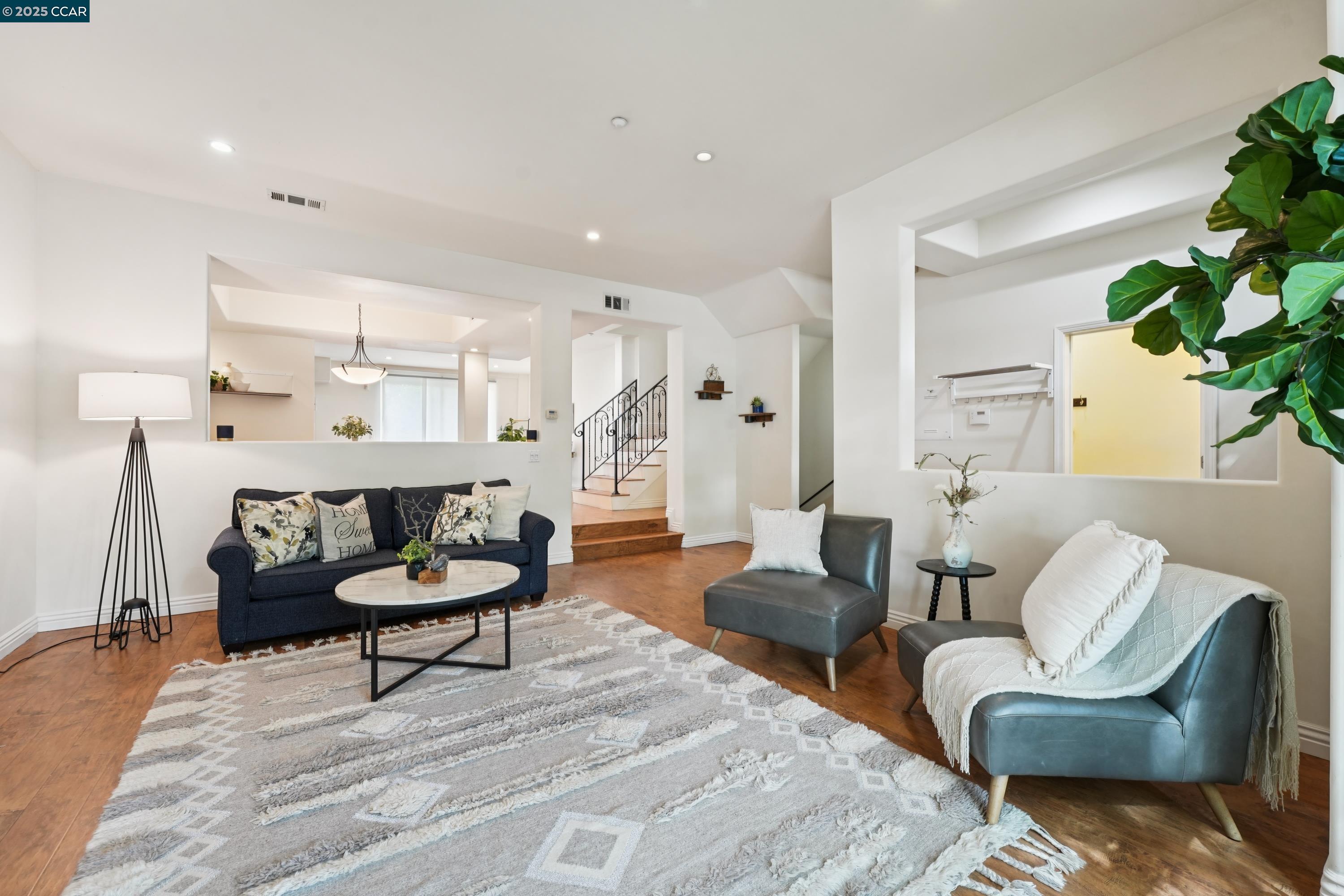 Photo #3: 41109807 Listing 