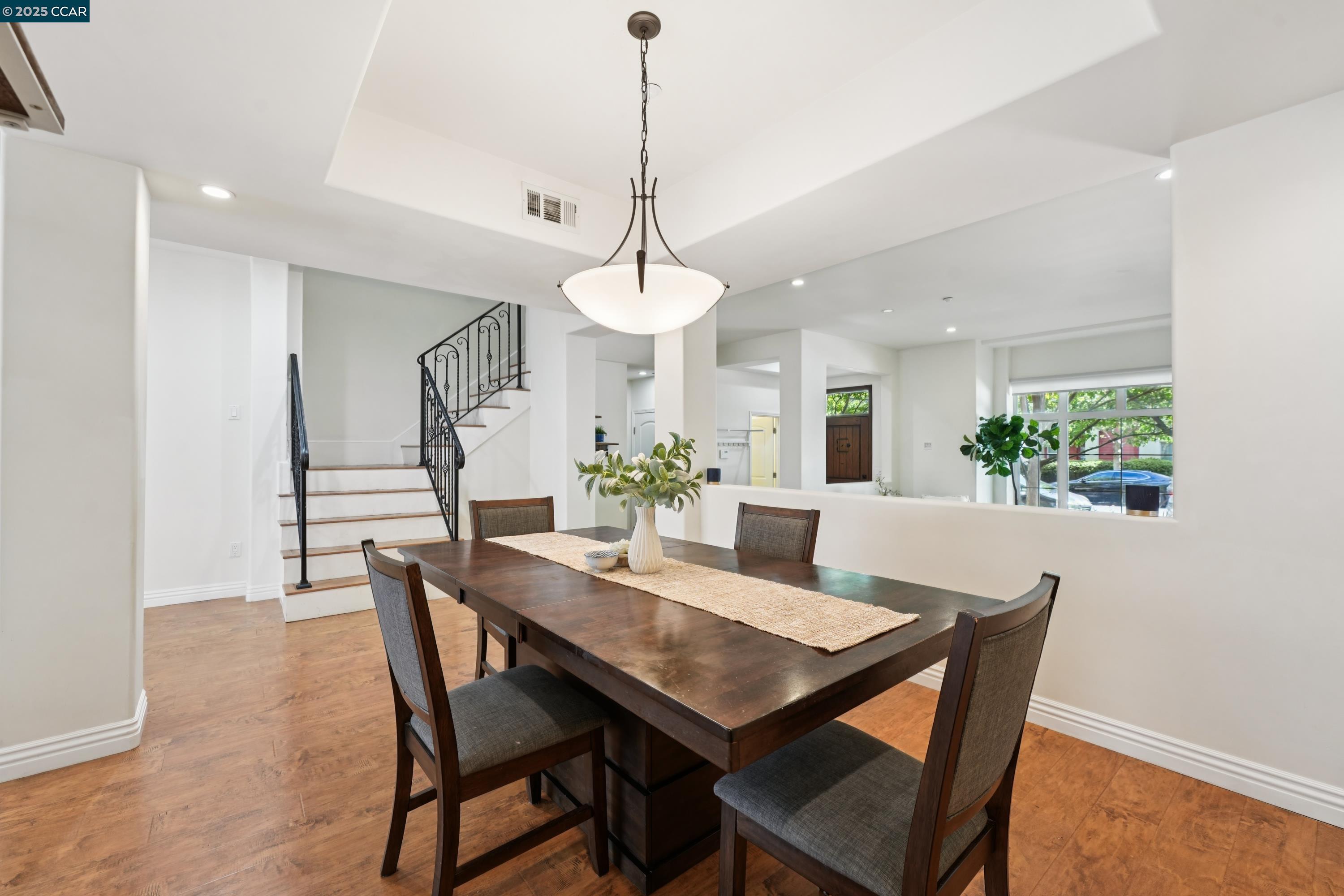 Photo #4: 41109807 Listing 
