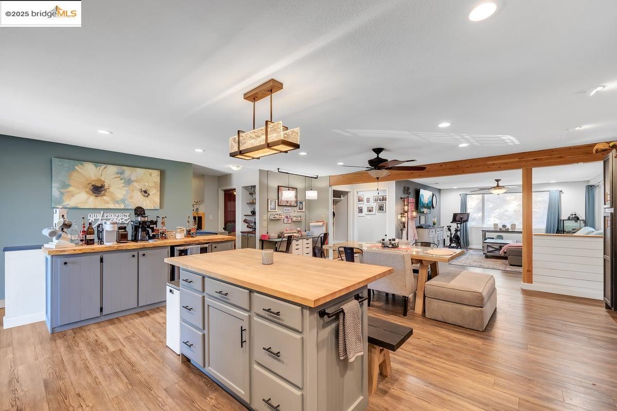 Detail Gallery Image 13 of 56 For 10870 Buck Brush Dr, Jamestown,  CA 95327 - 3 Beds | 3/1 Baths
