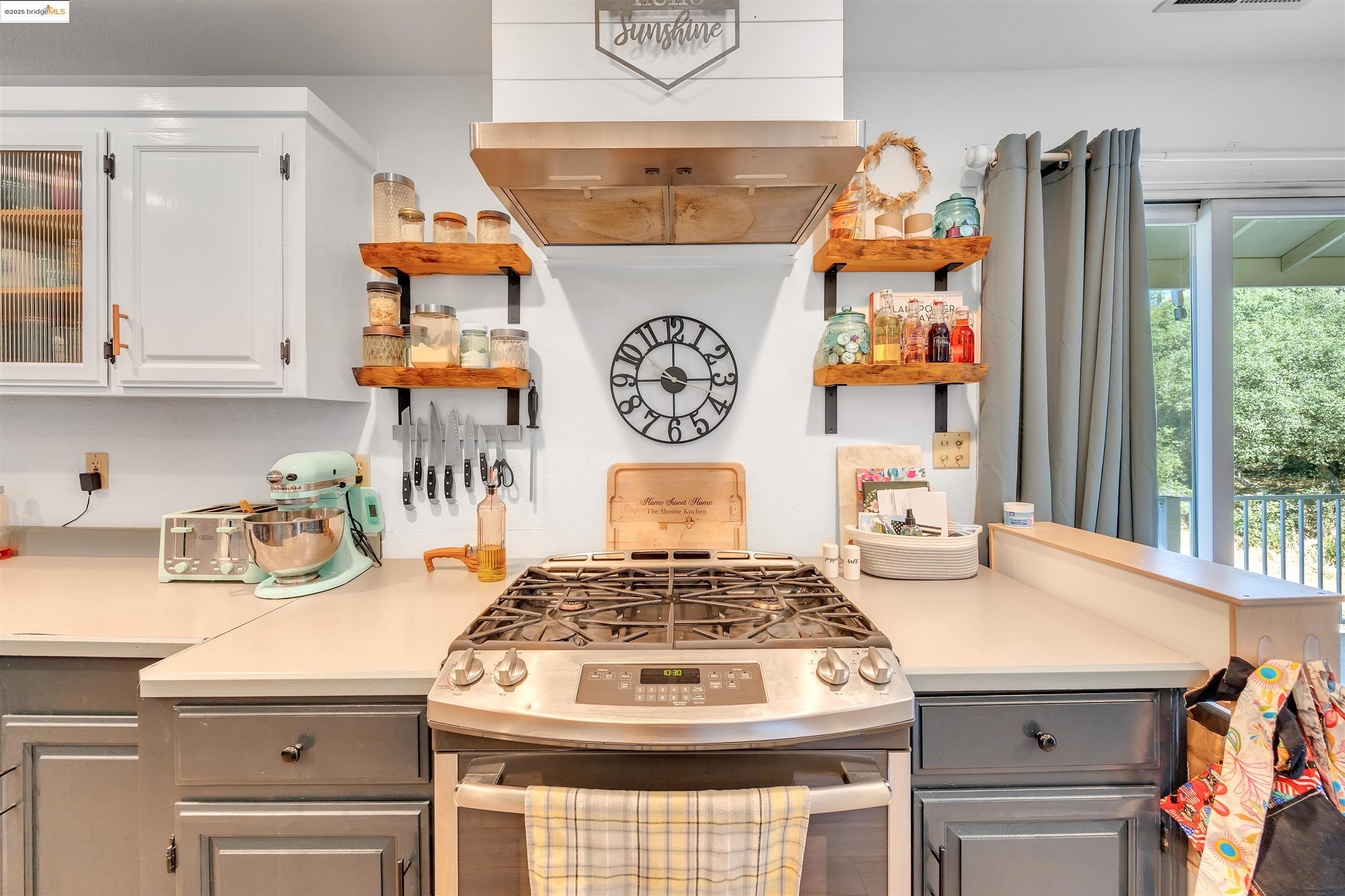 Detail Gallery Image 16 of 56 For 10870 Buck Brush Dr, Jamestown,  CA 95327 - 3 Beds | 3/1 Baths