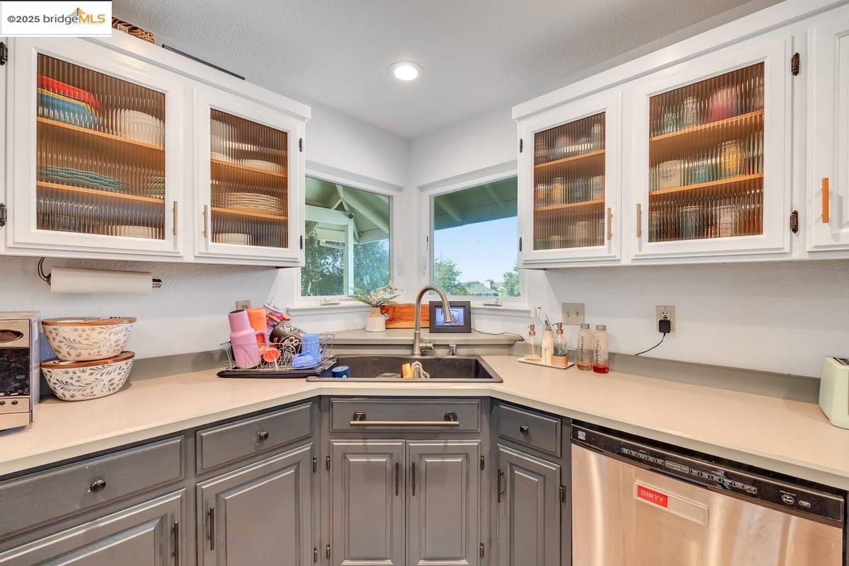 Detail Gallery Image 18 of 56 For 10870 Buck Brush Dr, Jamestown,  CA 95327 - 3 Beds | 3/1 Baths