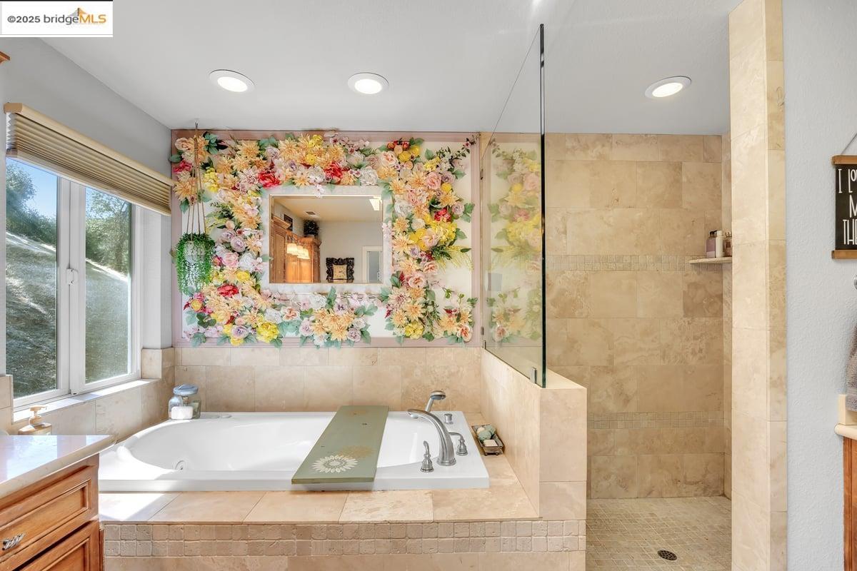 Detail Gallery Image 30 of 56 For 10870 Buck Brush Dr, Jamestown,  CA 95327 - 3 Beds | 3/1 Baths
