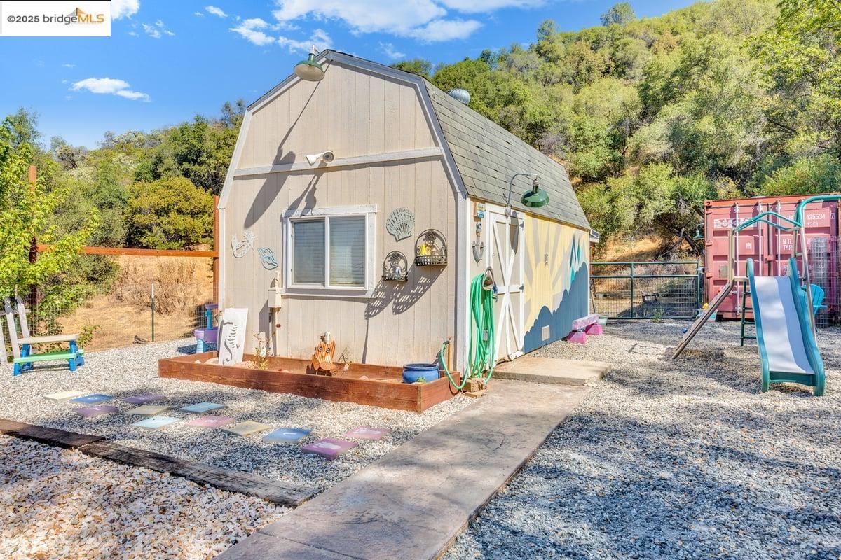 Detail Gallery Image 42 of 56 For 10870 Buck Brush Dr, Jamestown,  CA 95327 - 3 Beds | 3/1 Baths