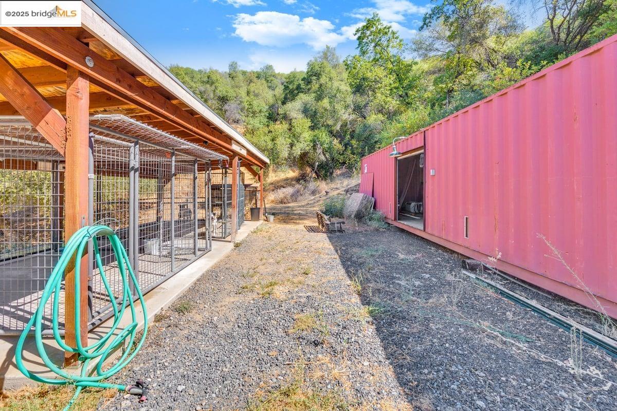 Detail Gallery Image 44 of 56 For 10870 Buck Brush Dr, Jamestown,  CA 95327 - 3 Beds | 3/1 Baths