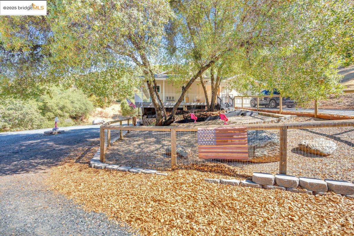 Detail Gallery Image 48 of 56 For 10870 Buck Brush Dr, Jamestown,  CA 95327 - 3 Beds | 3/1 Baths